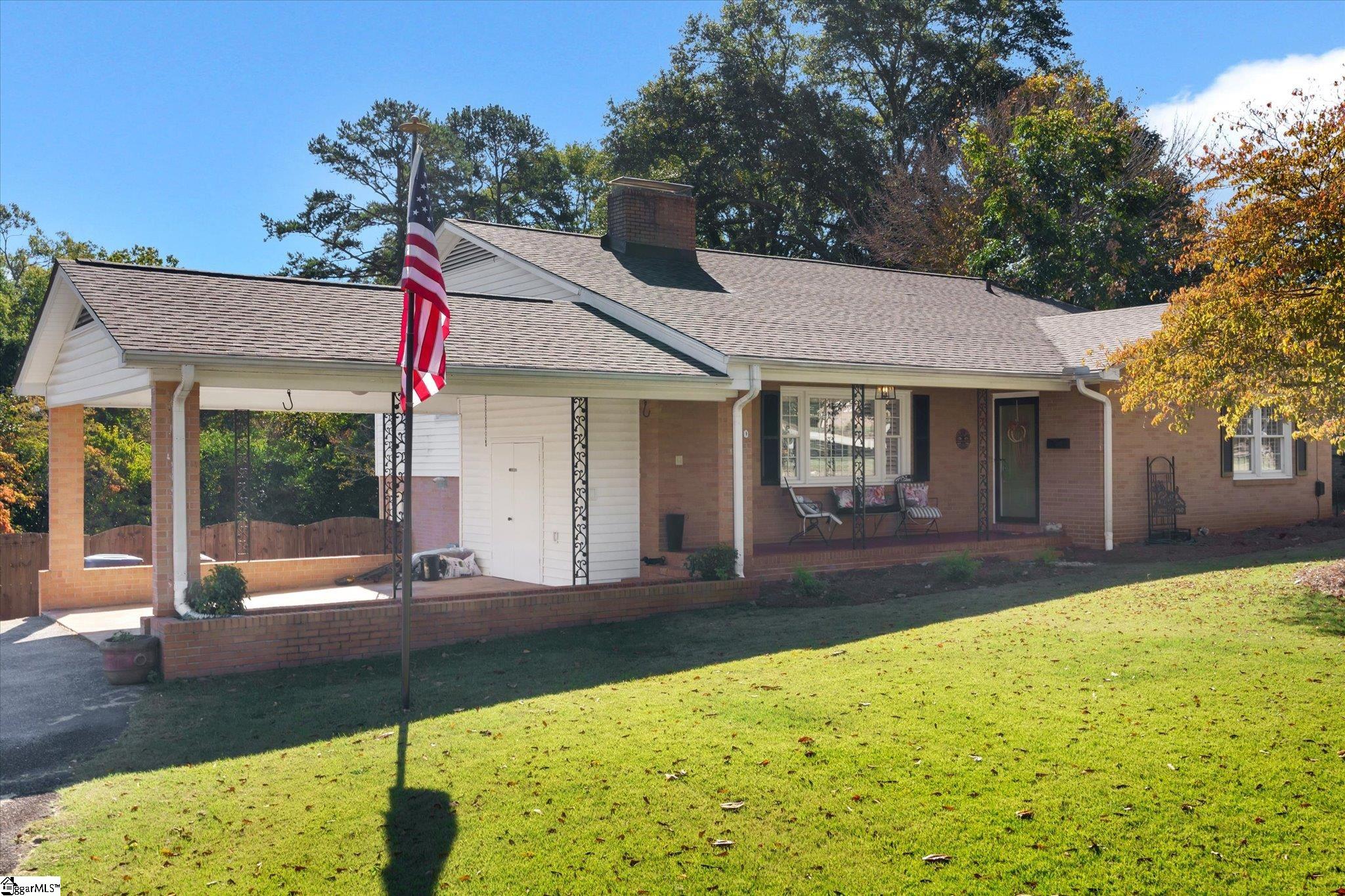 120 Cart Drive Property Photo 3
