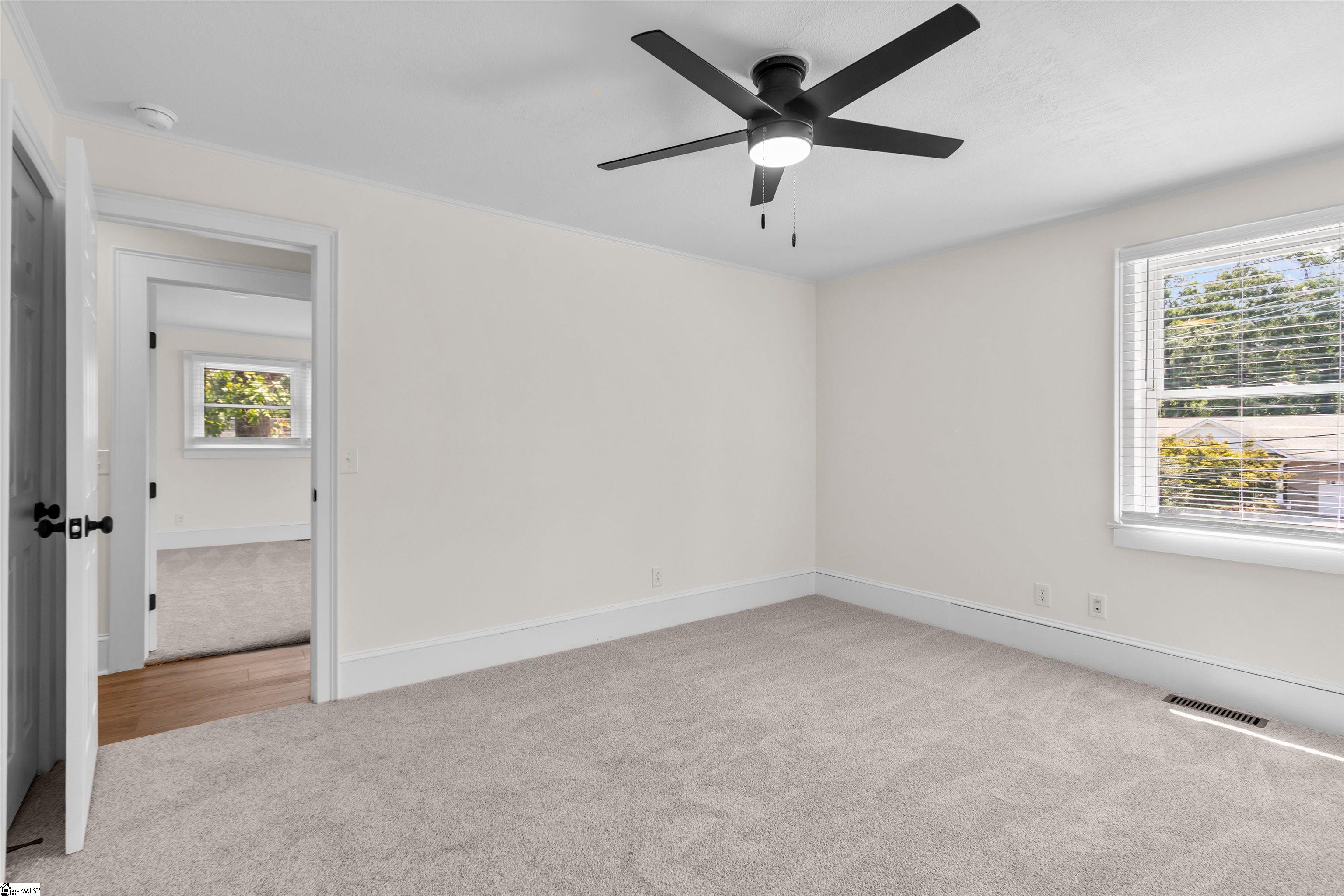 514 Academy Street Property Photo 35