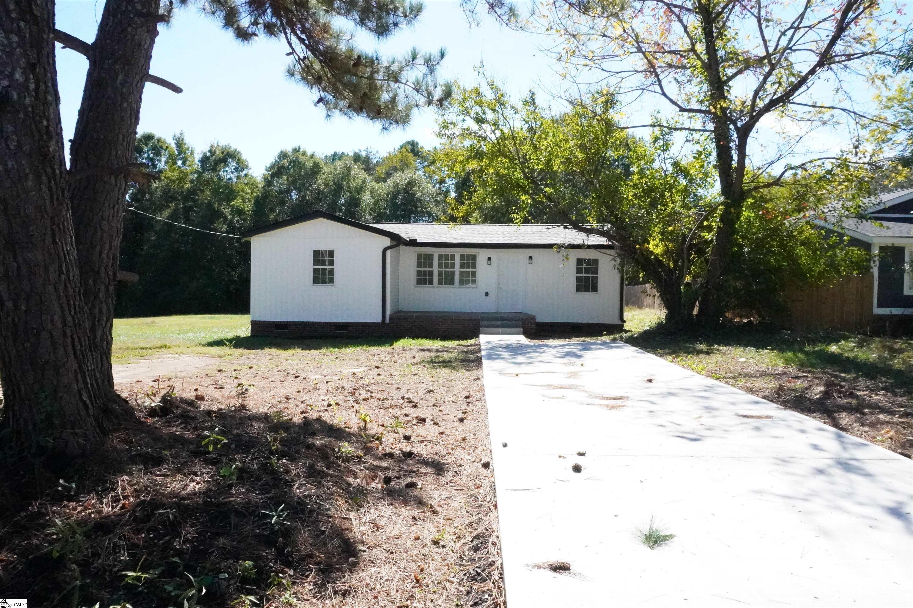 12 Scott Drive Property Photo 1