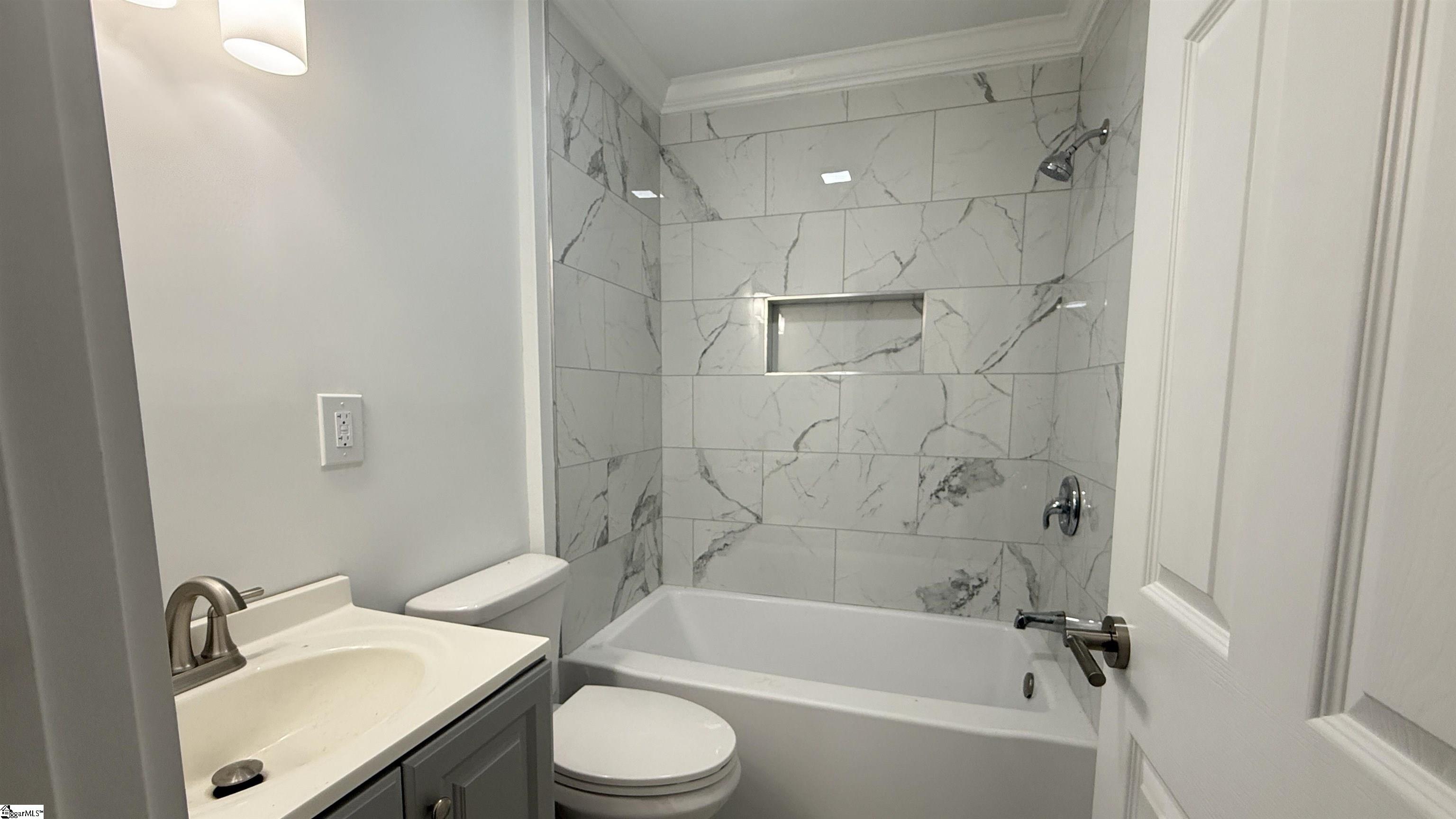 12 Scott Drive Property Photo 8