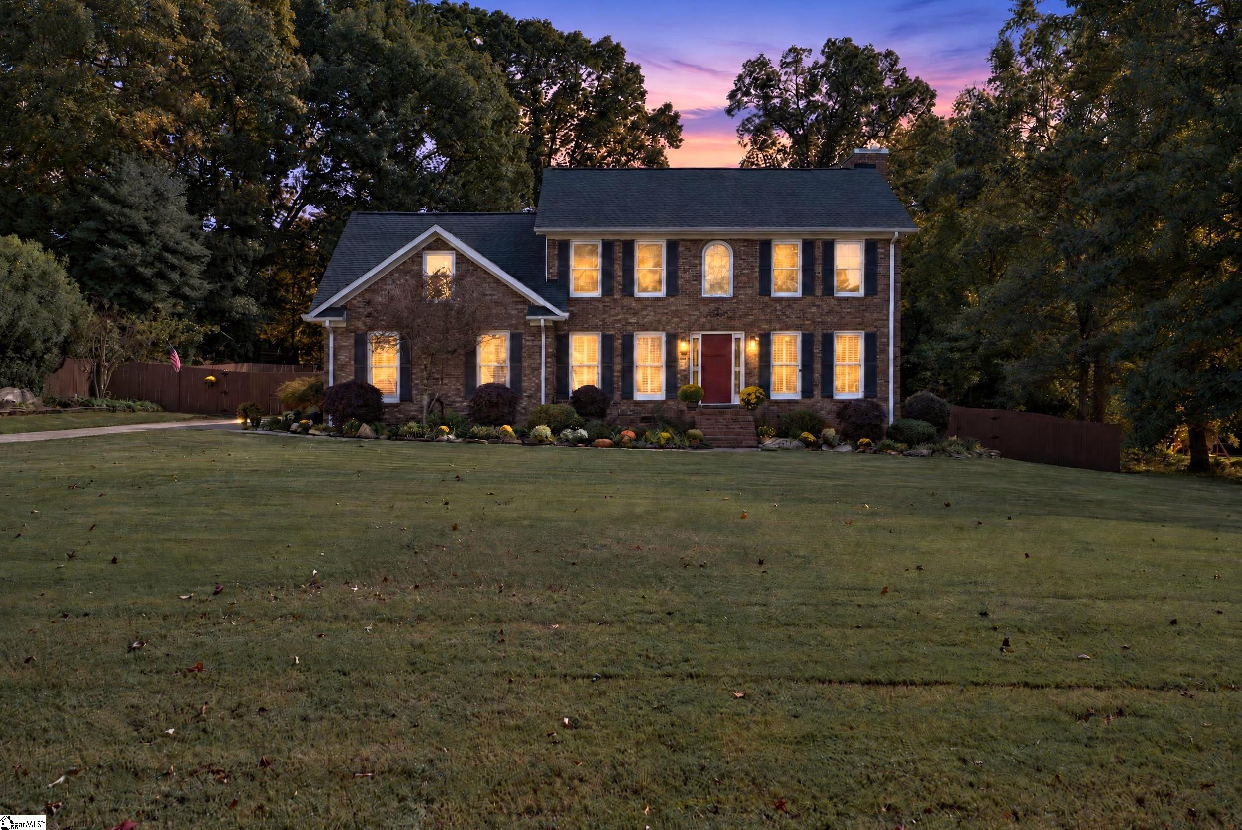137 Westmeath Drive Property Photo 1