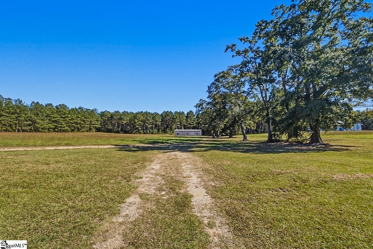 812 Tornado Road Property Photo 32