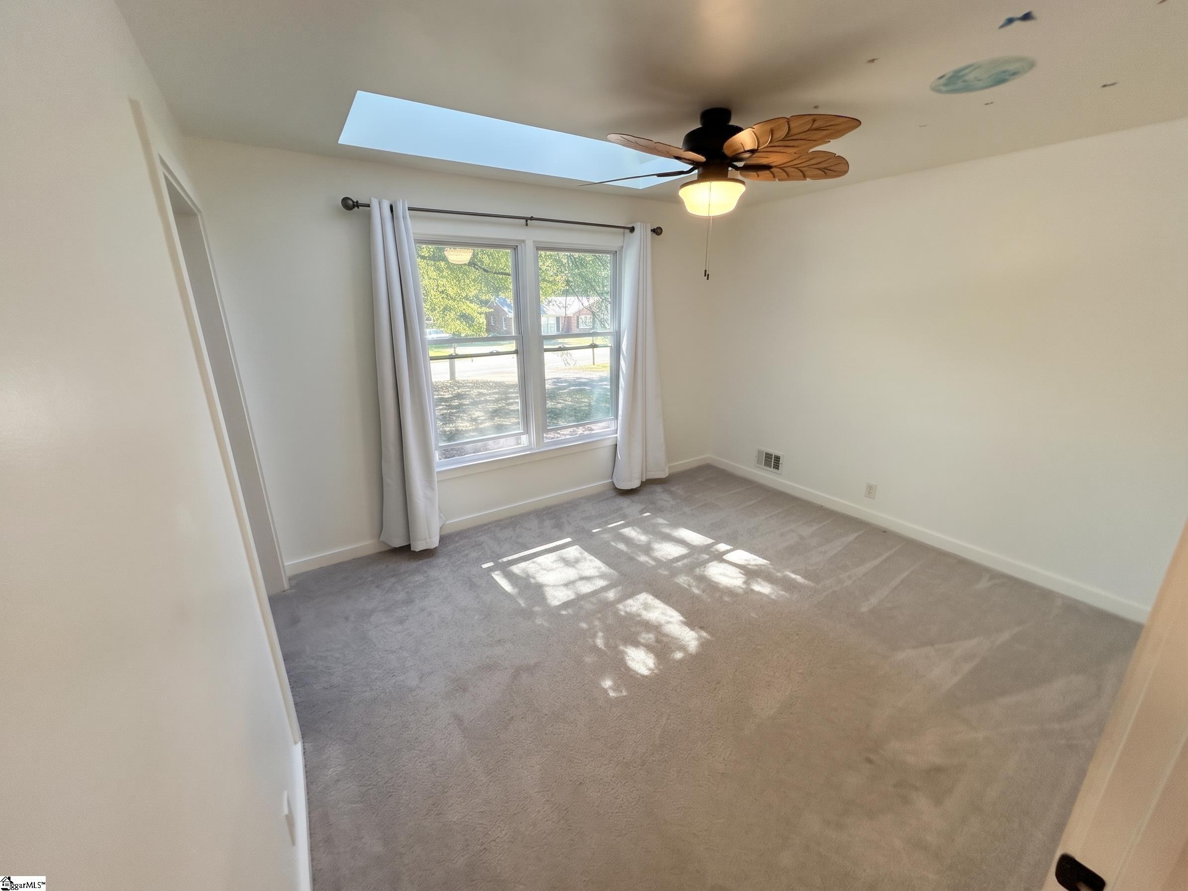 207 Laurelwood Drive Property Photo 19