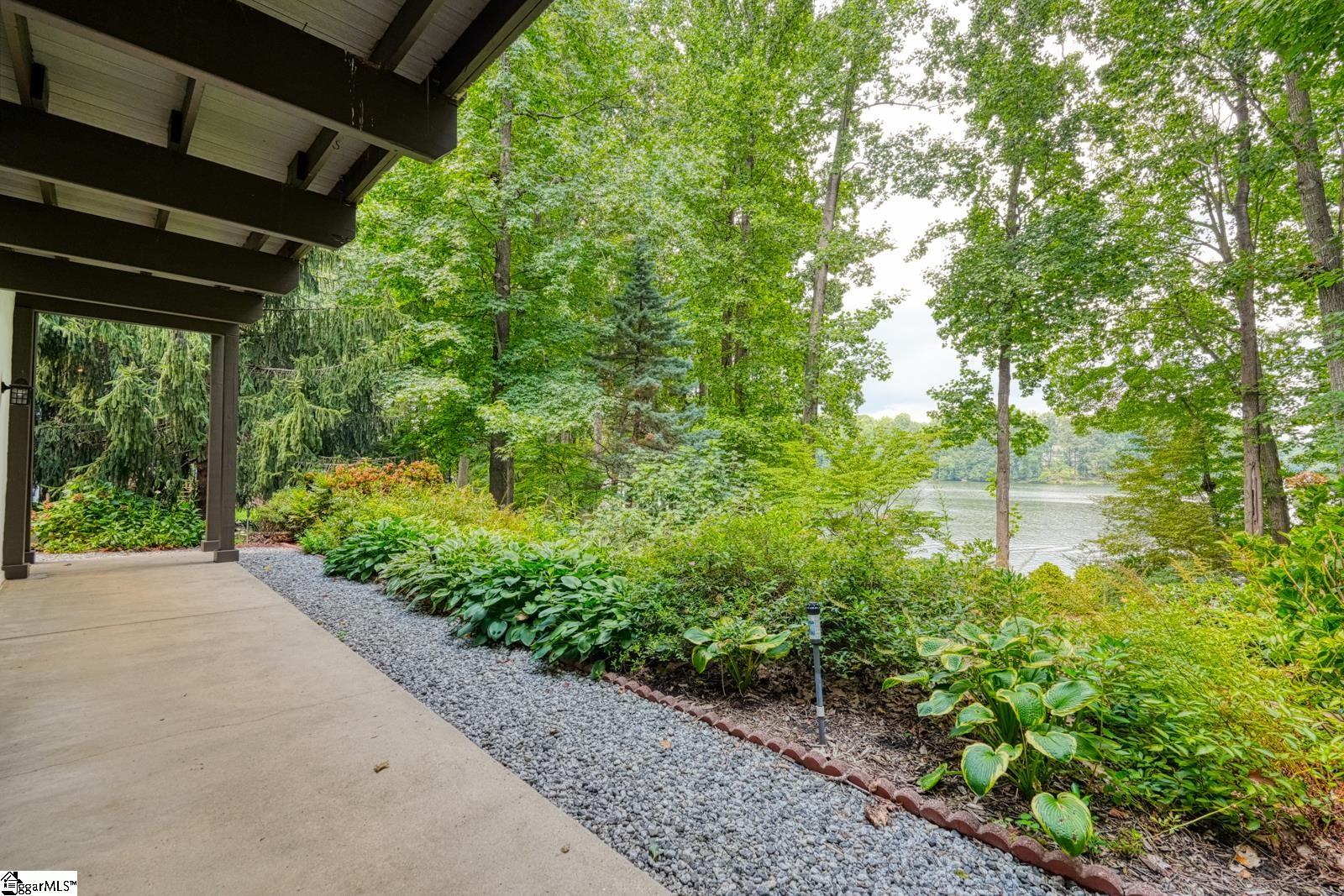 1607250 Property Photo 21