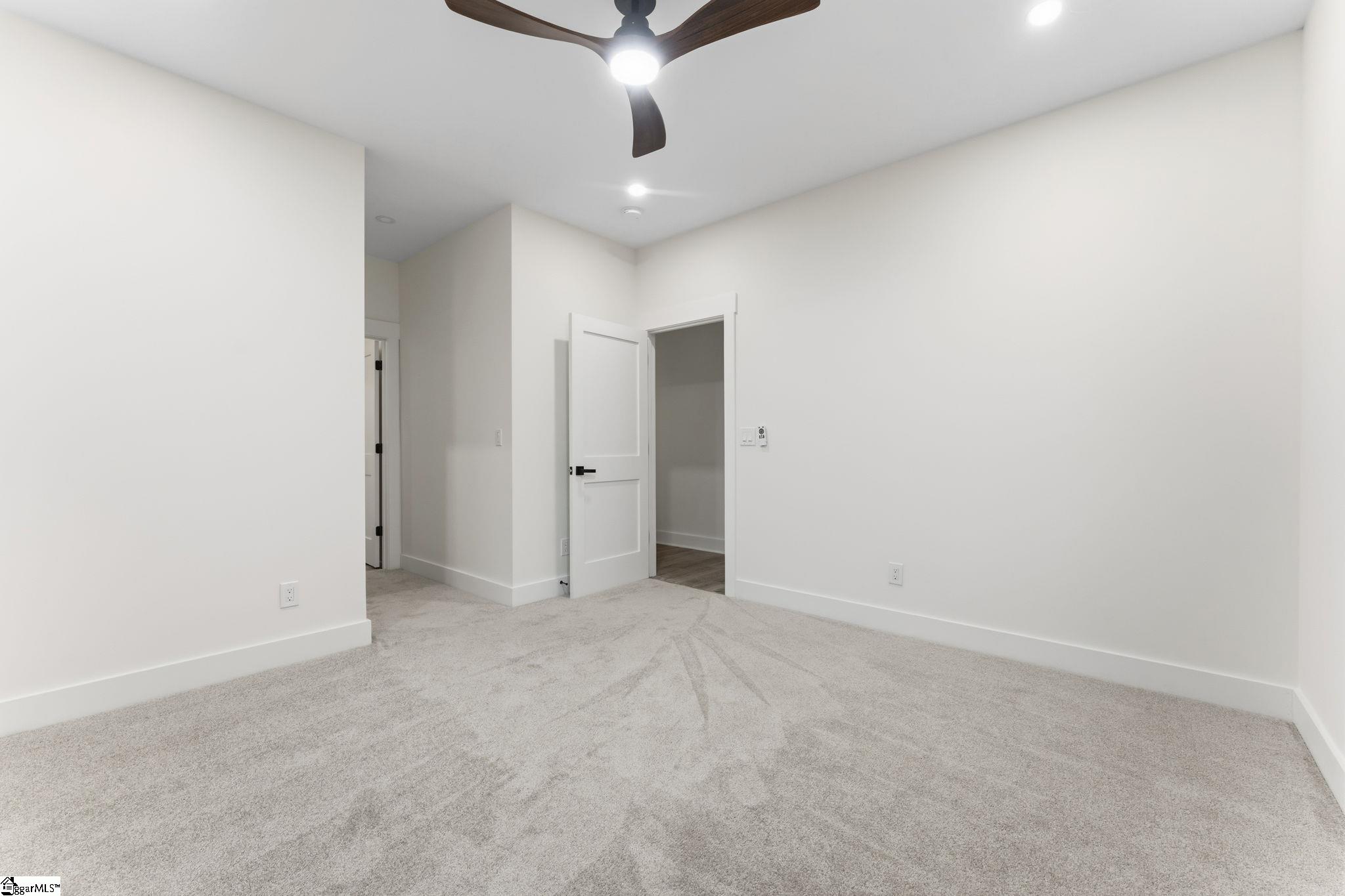 206 Princeton Avenue Property Photo 32
