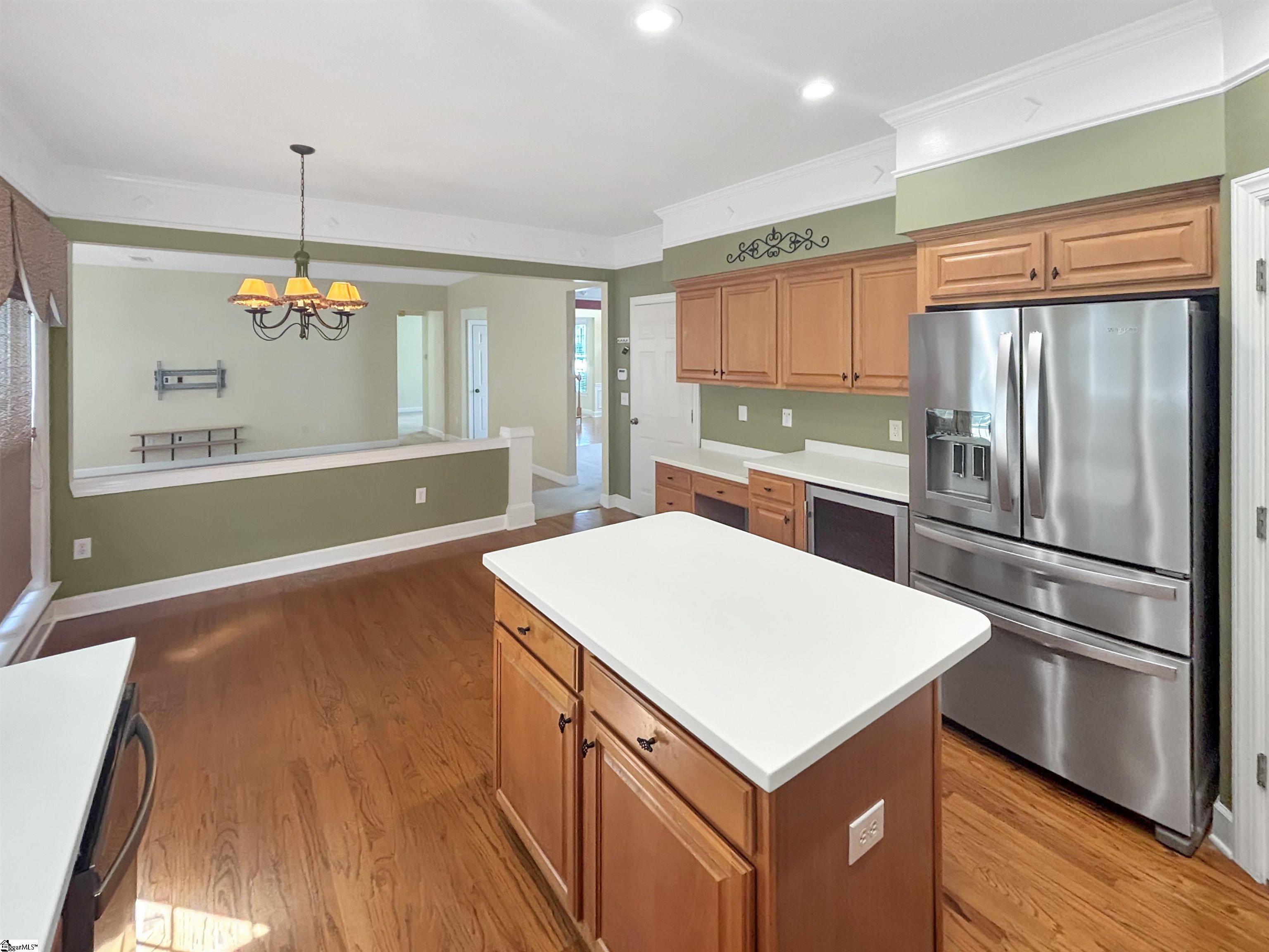 1607261 Property Photo 8