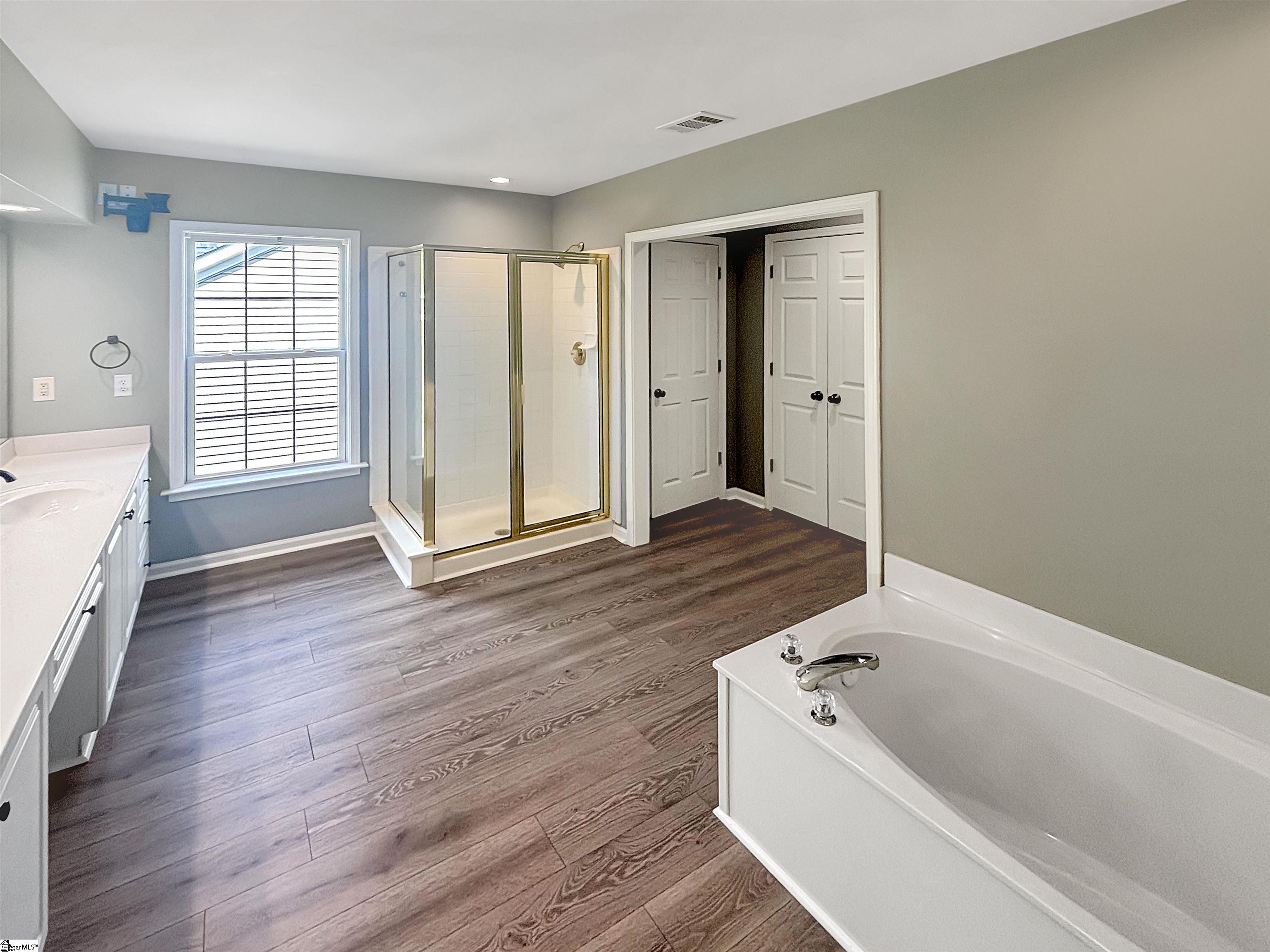 1607261 Property Photo 19
