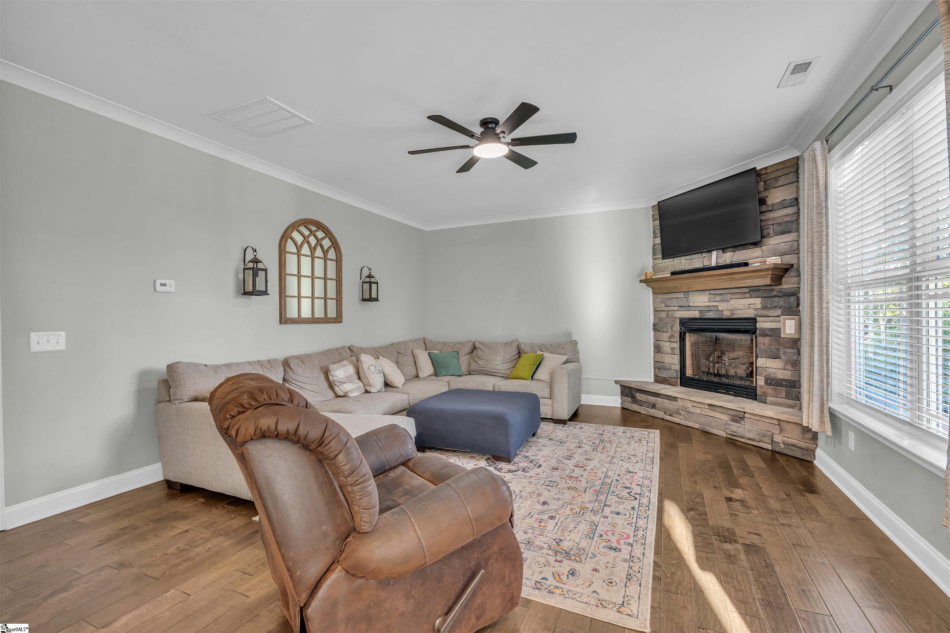304 Grayson Drive Property Photo 16