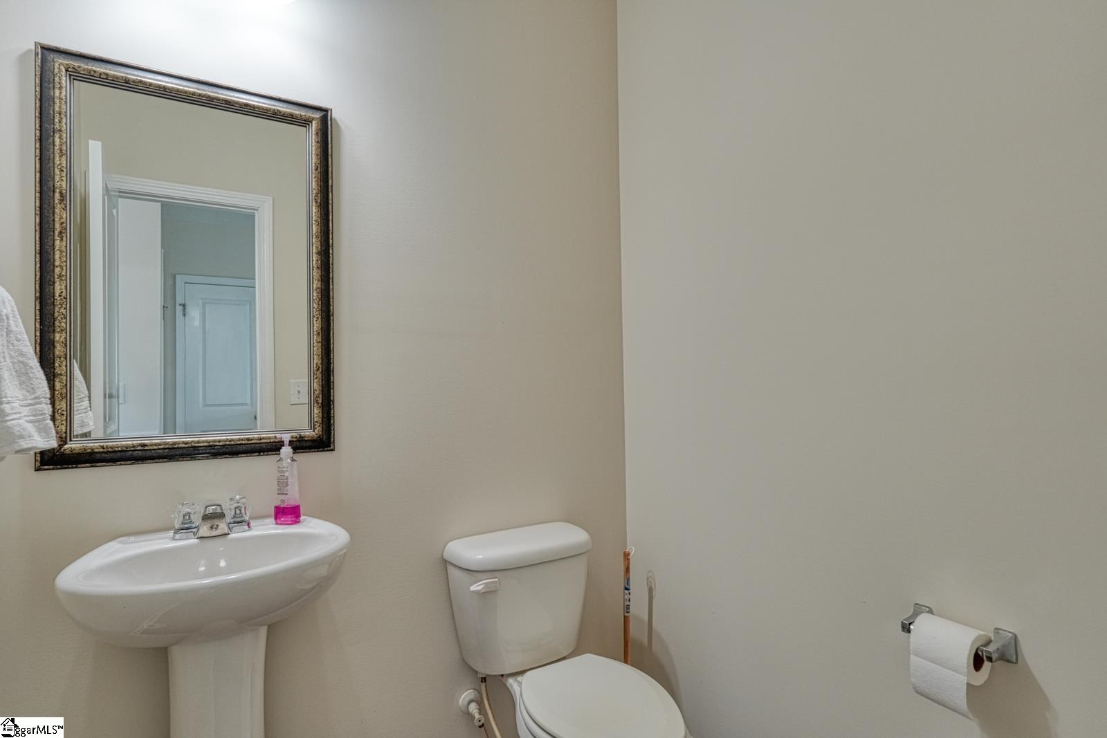 506 Friar Park Lane Property Photo 8
