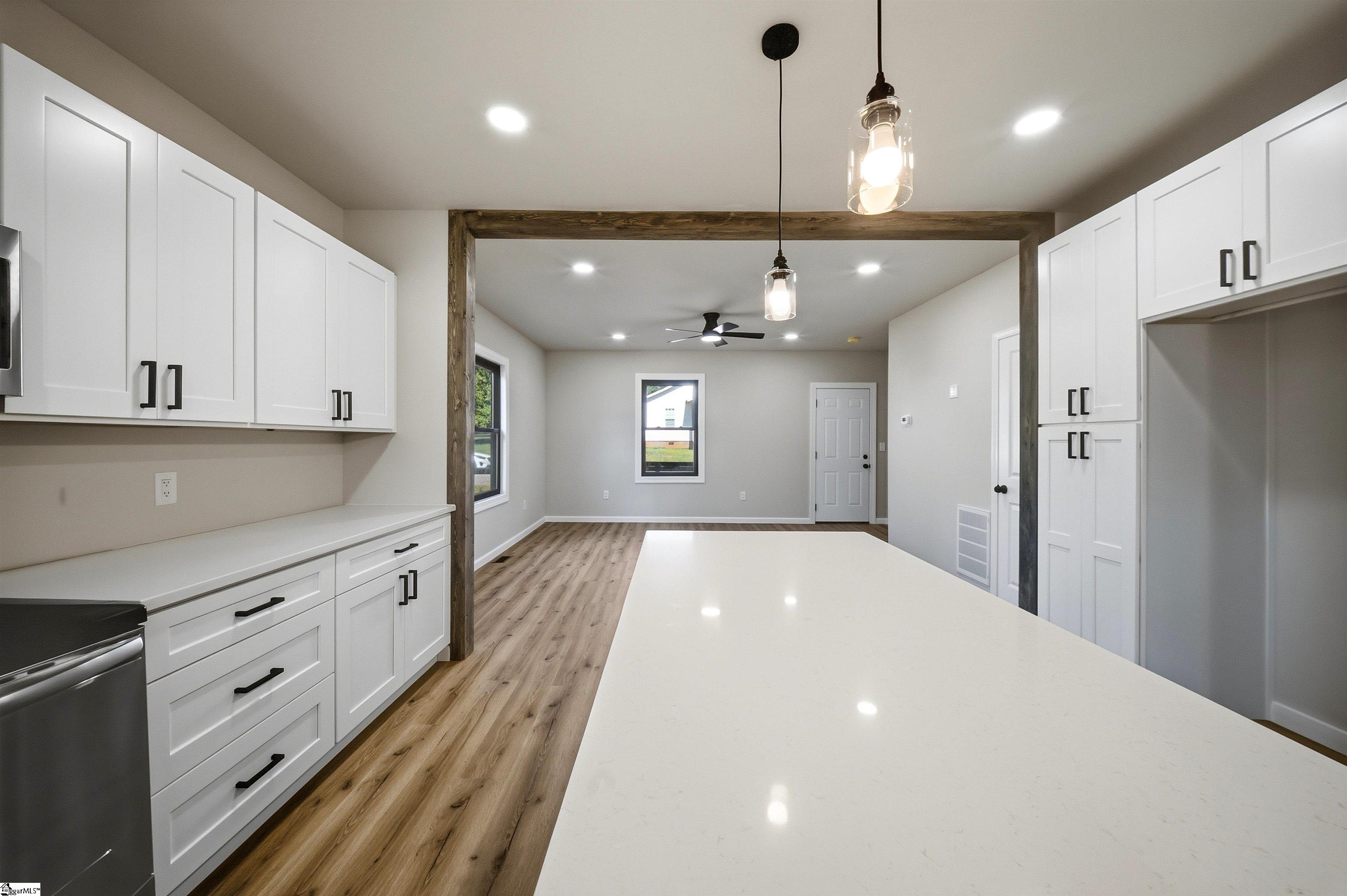 2 3rd Street Property Photo 13