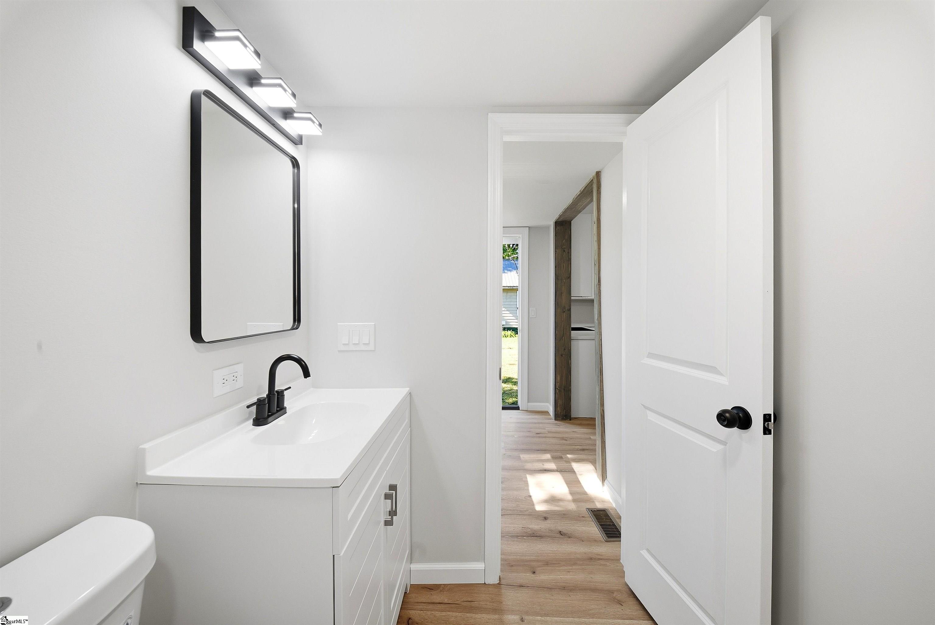 2 3rd Street Property Photo 19