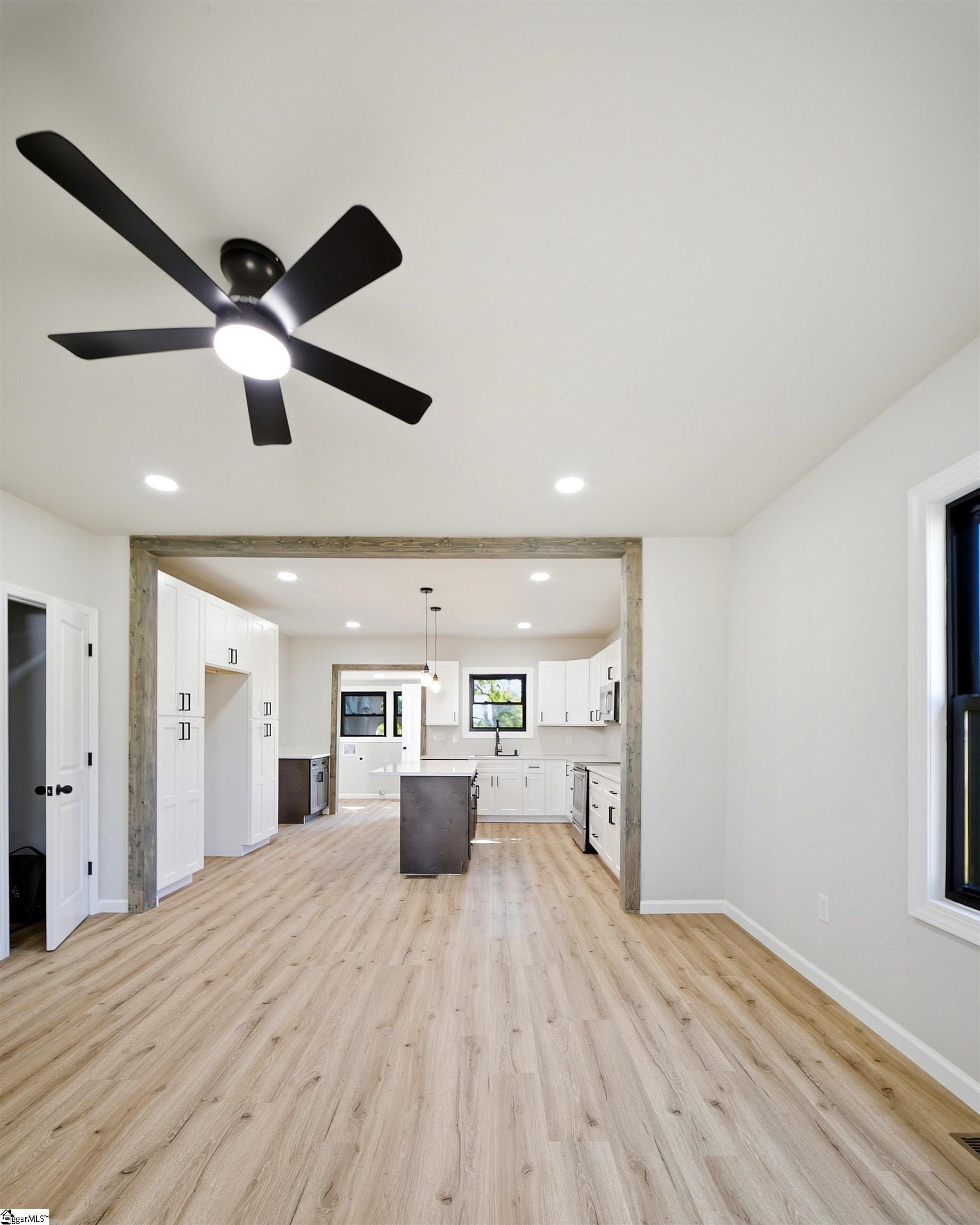 2 3rd Street Property Photo 25