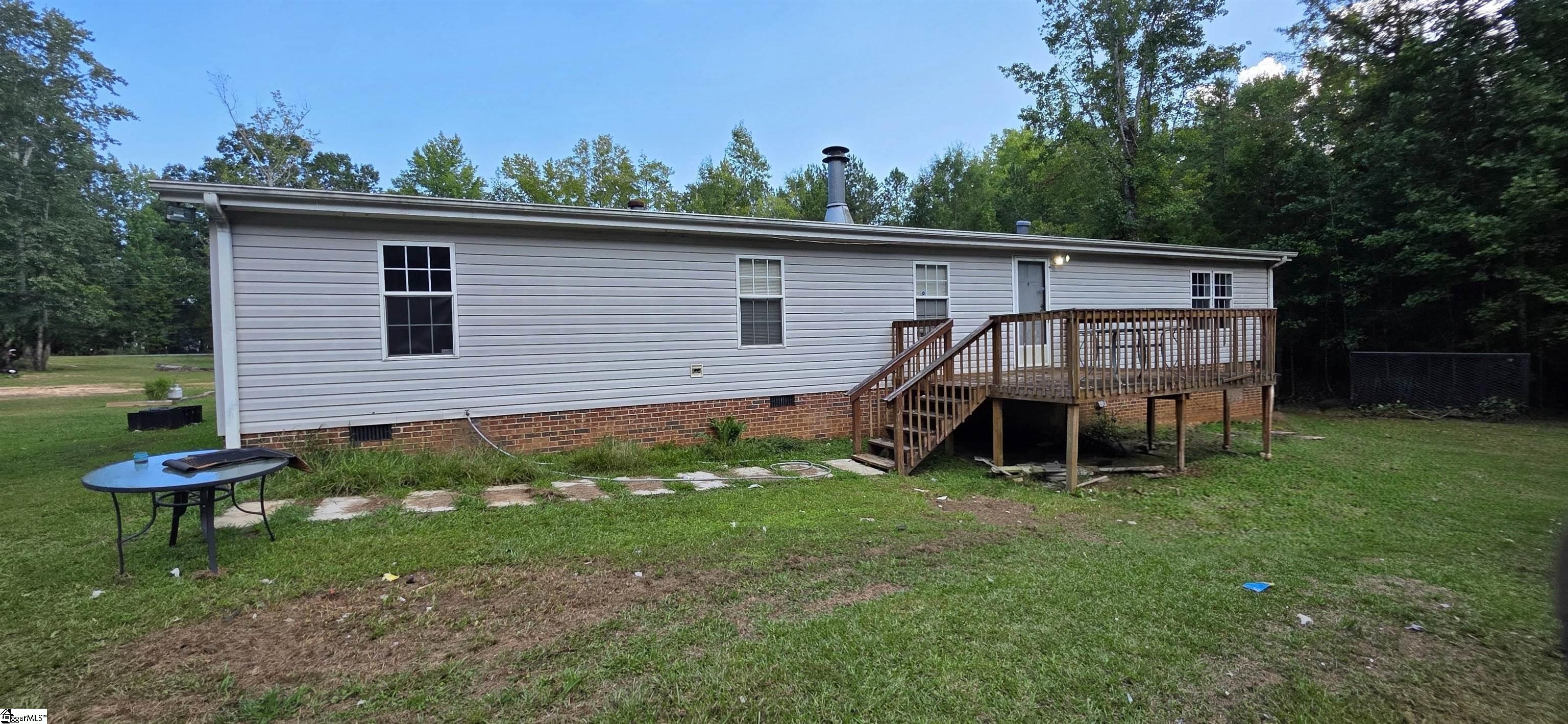179 Finley Road Property Photo 4