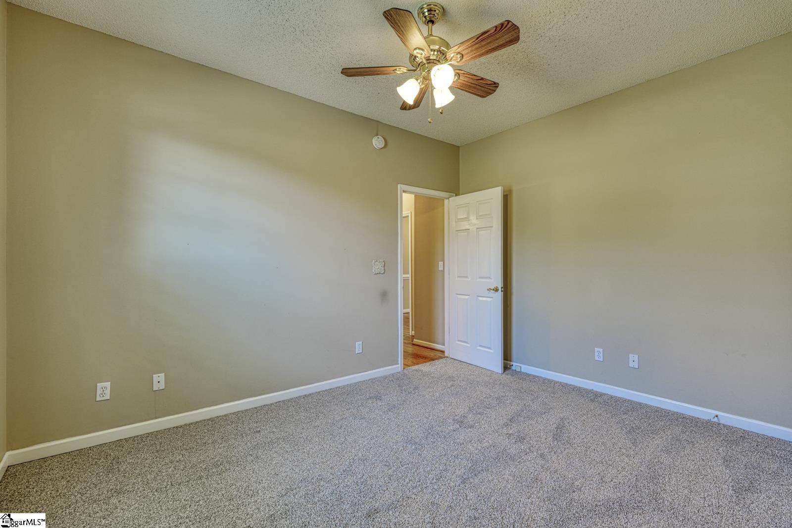172 Roberts Meadow Loop Property Photo 26