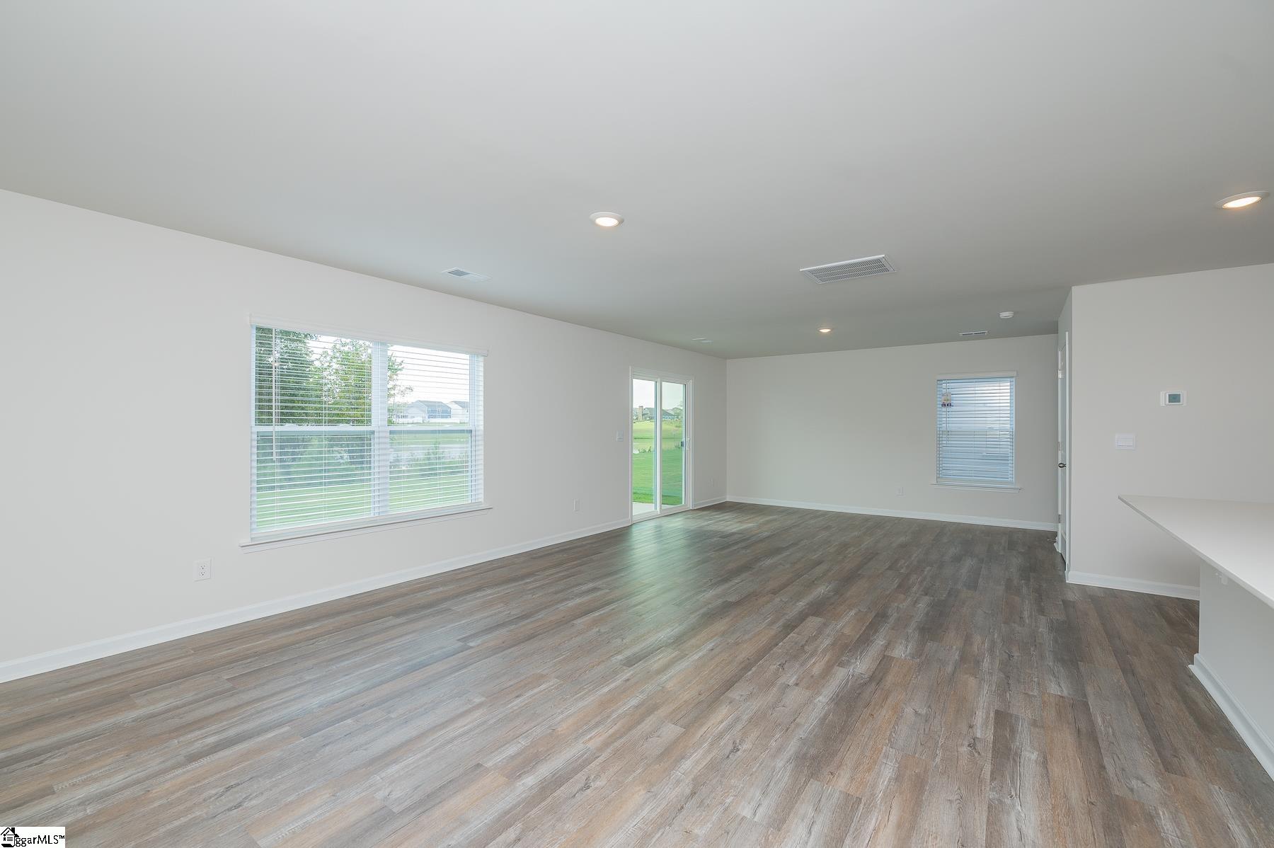 242 Deskin Lane Property Photo 11