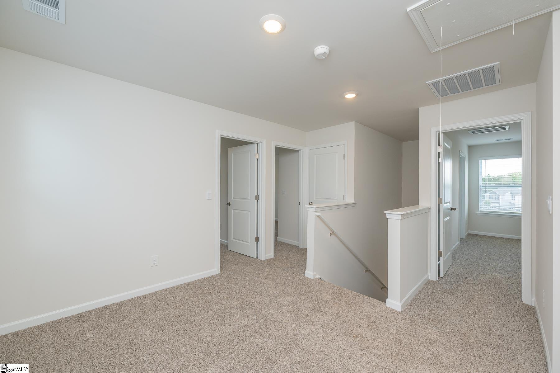 242 Deskin Lane Property Photo 14