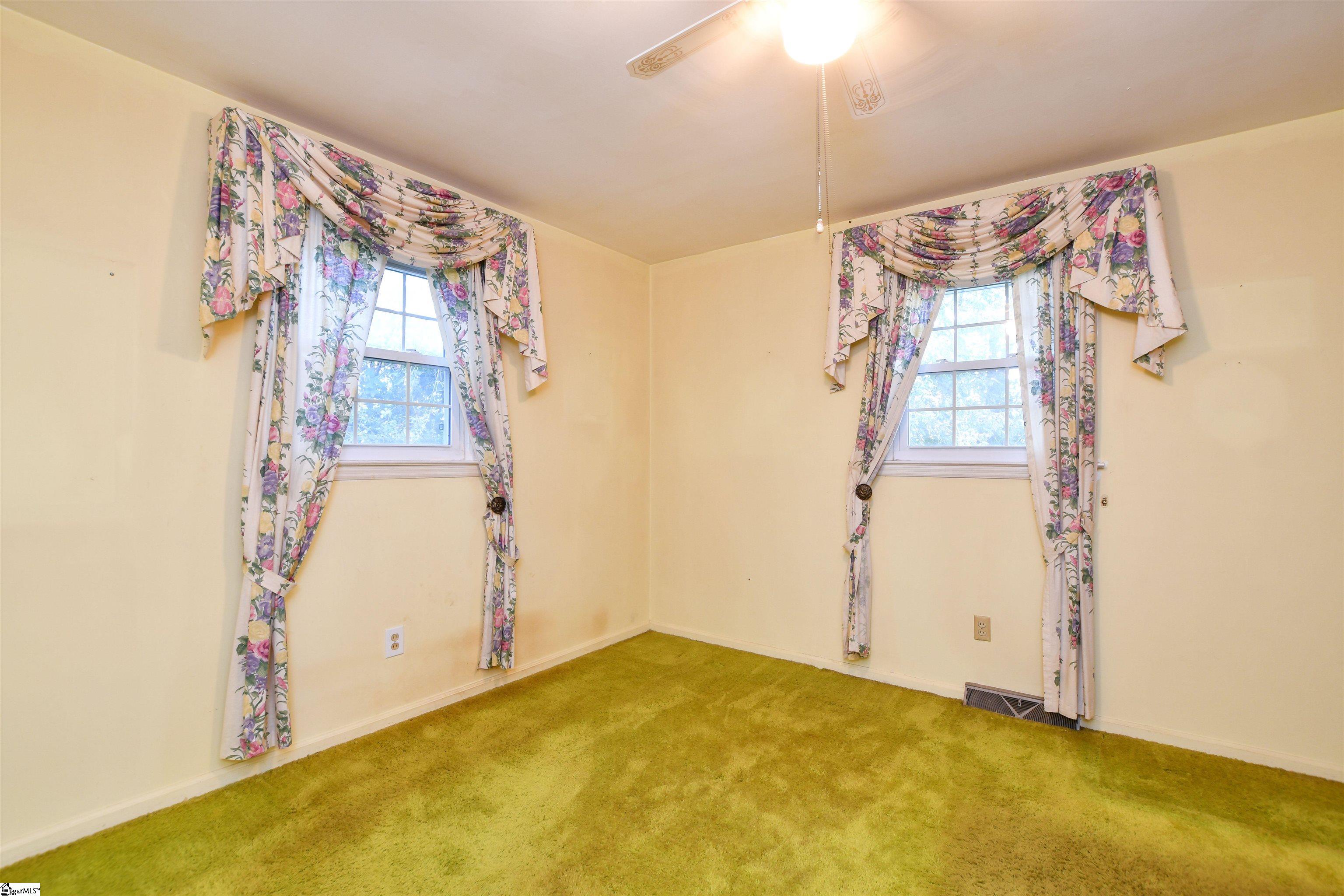 317 Richmond Drive Property Photo 18
