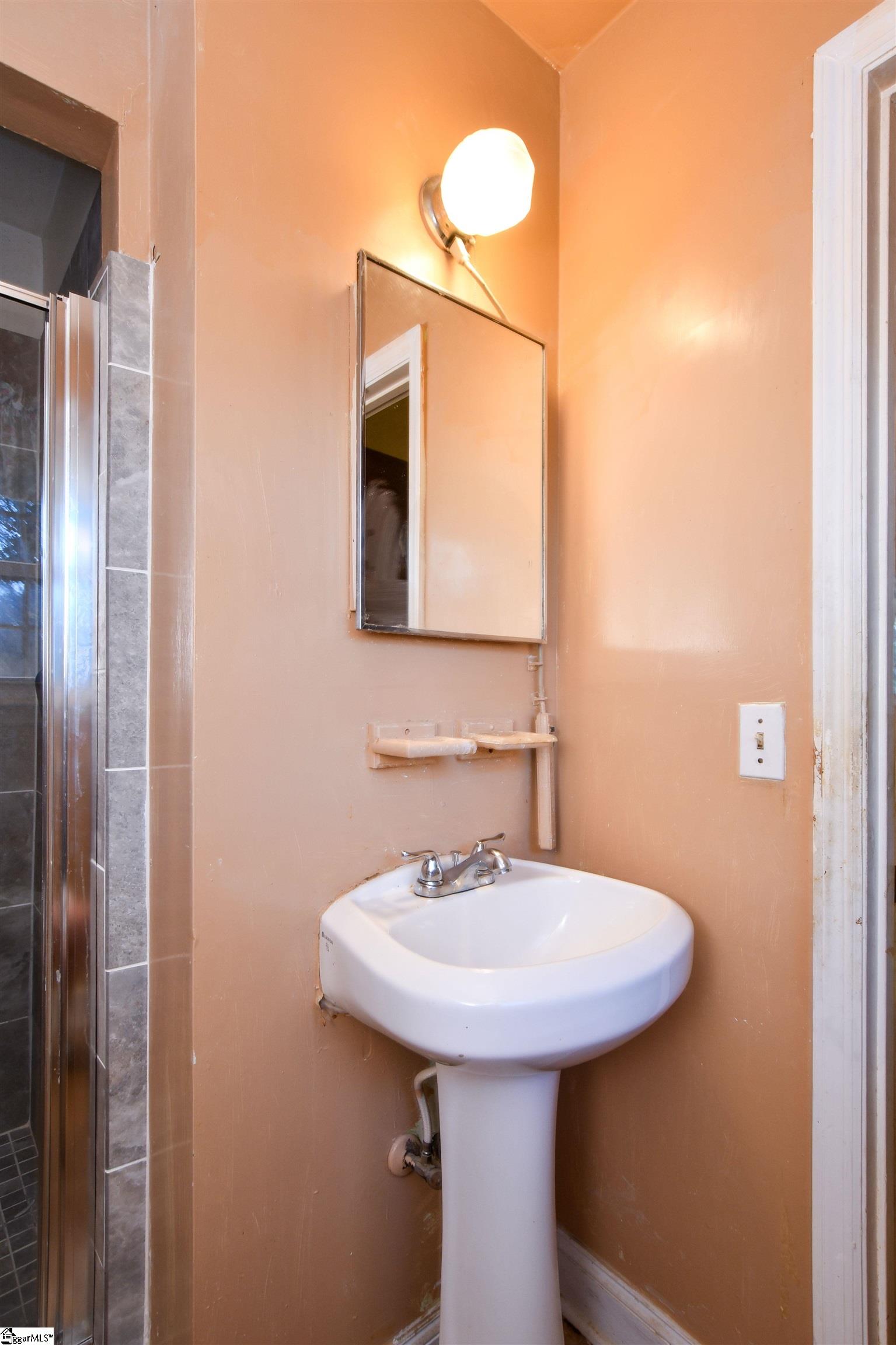 317 Richmond Drive Property Photo 21