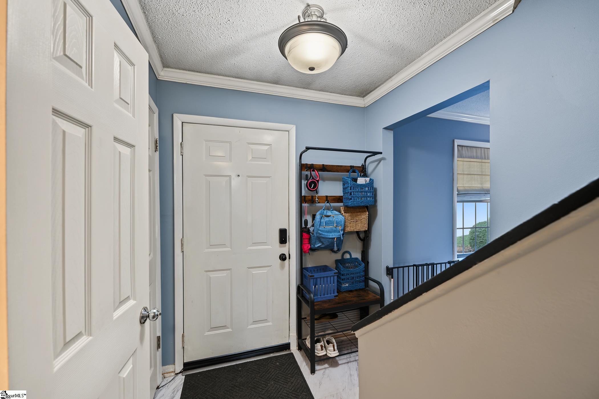 812 Reid School Road Property Photo 4