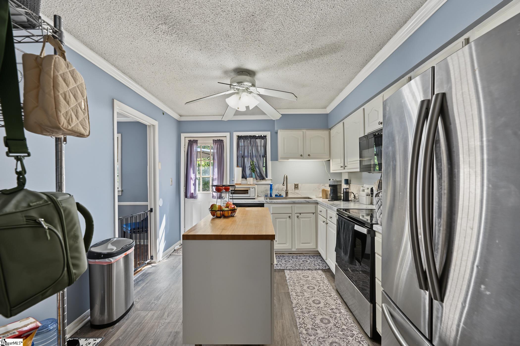 812 Reid School Road Property Photo 11