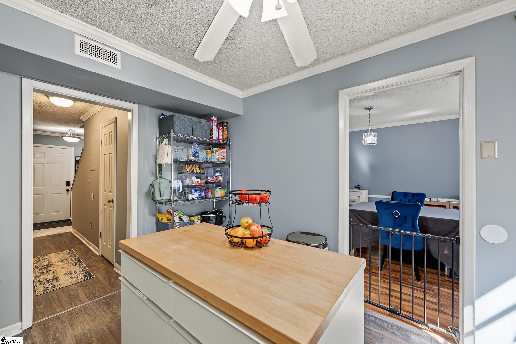 812 Reid School Road Property Photo 12