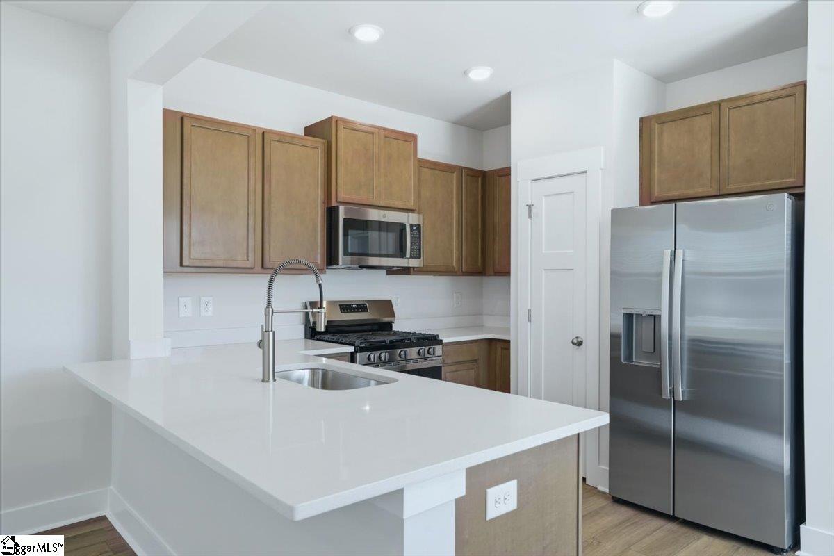 242 Islay Way Property Photo 6