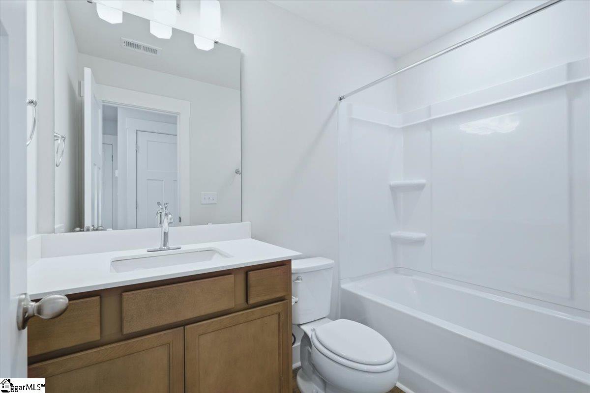 242 Islay Way Property Photo 21