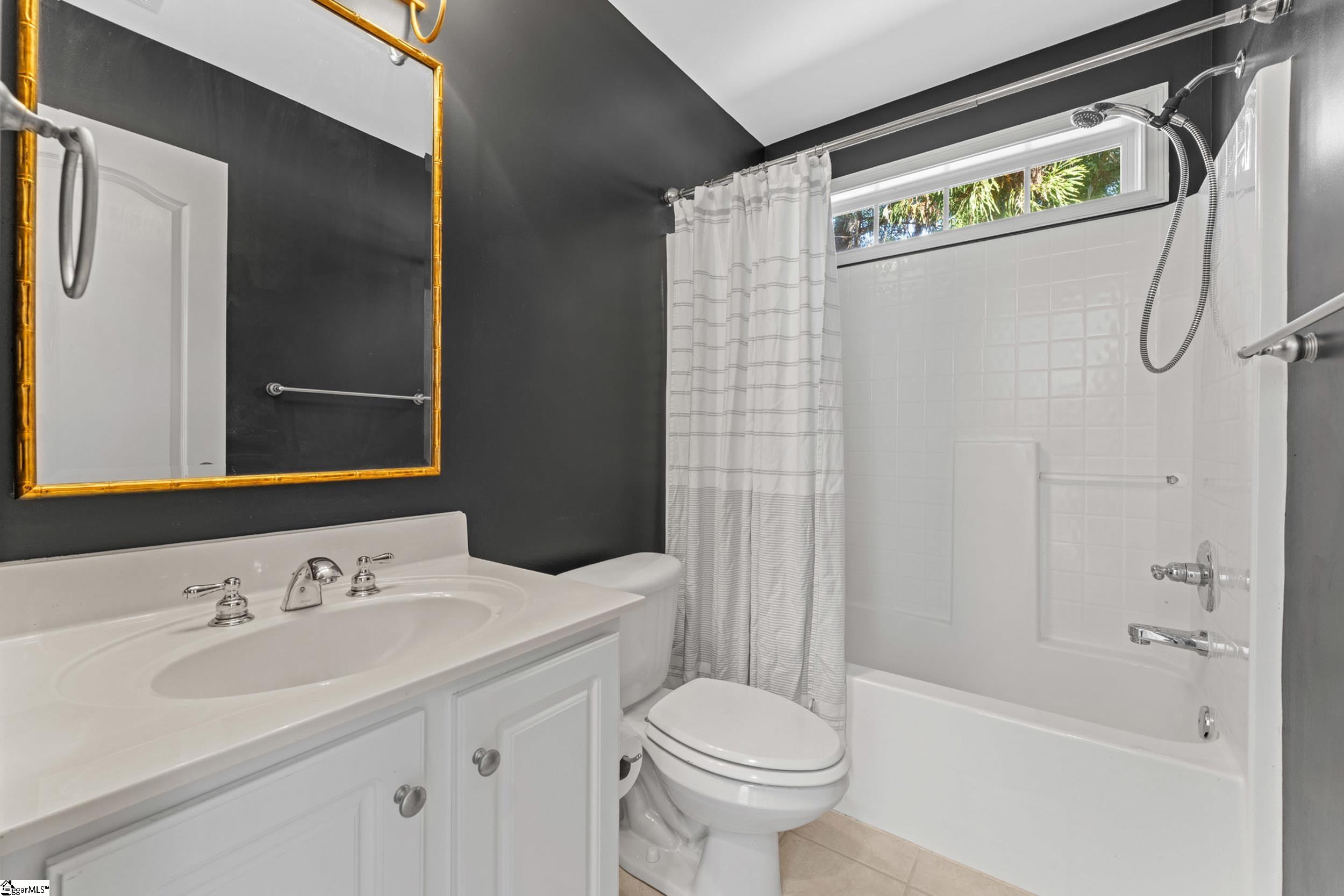 14 Barnstable Court Property Photo 9