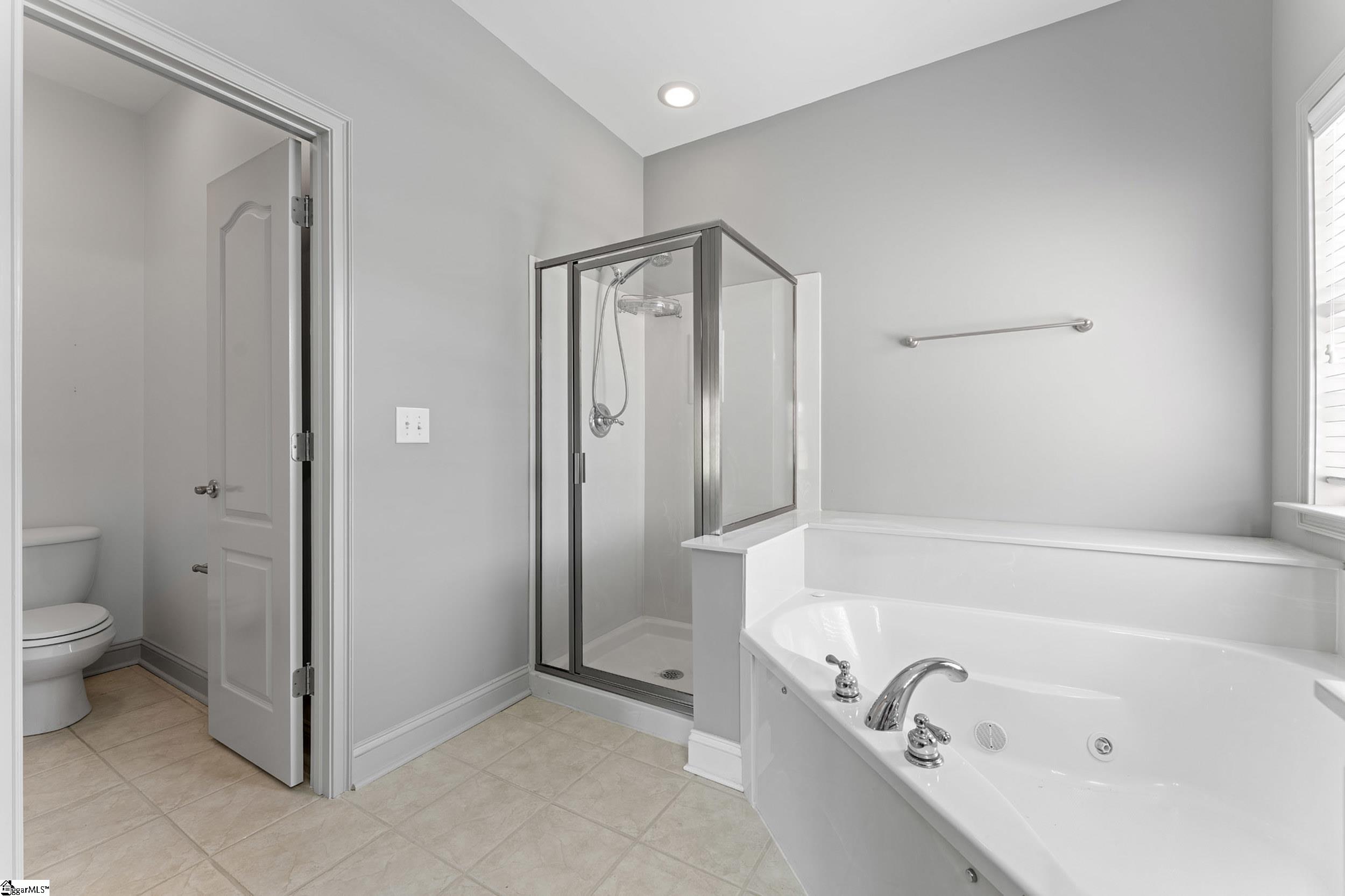 14 Barnstable Court Property Photo 30