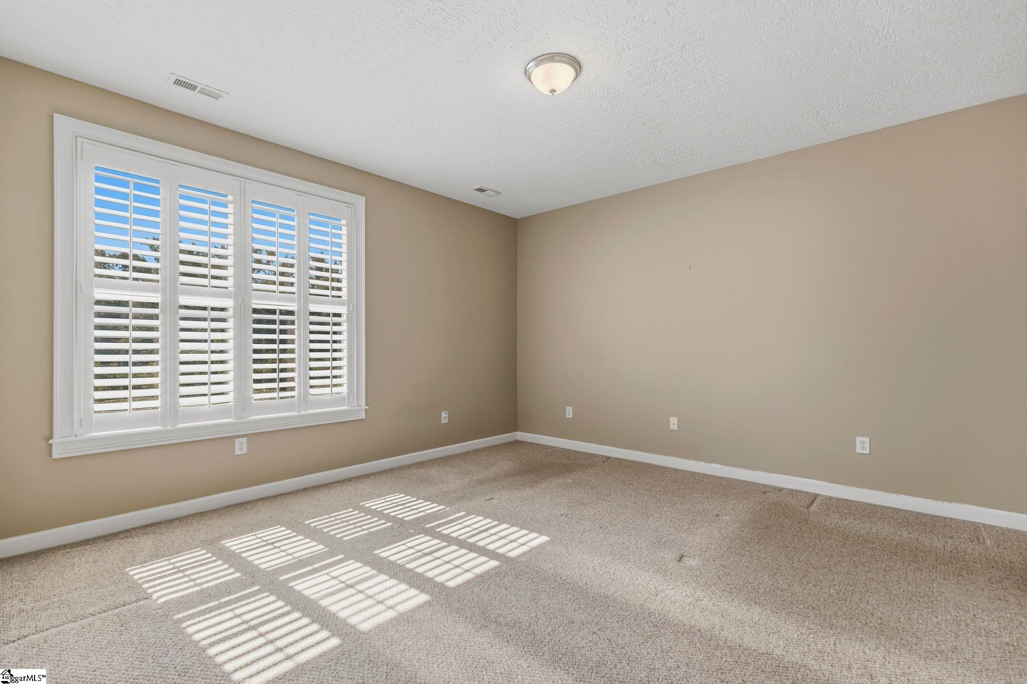 102 Fudora Circle Property Photo 11
