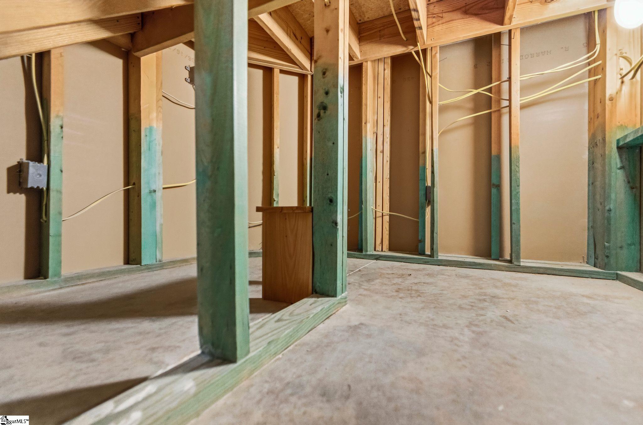 102 Fudora Circle Property Photo 33