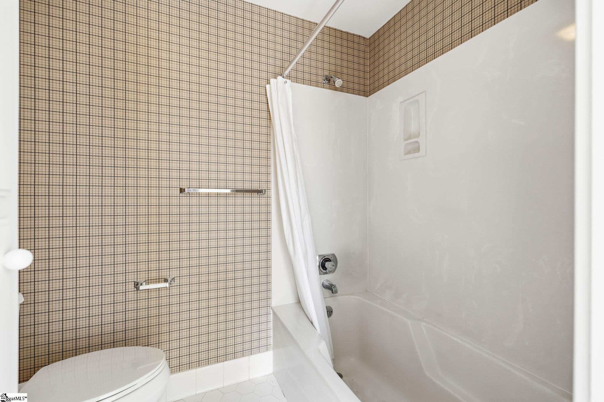 102 Kilkenney Court Property Photo 30