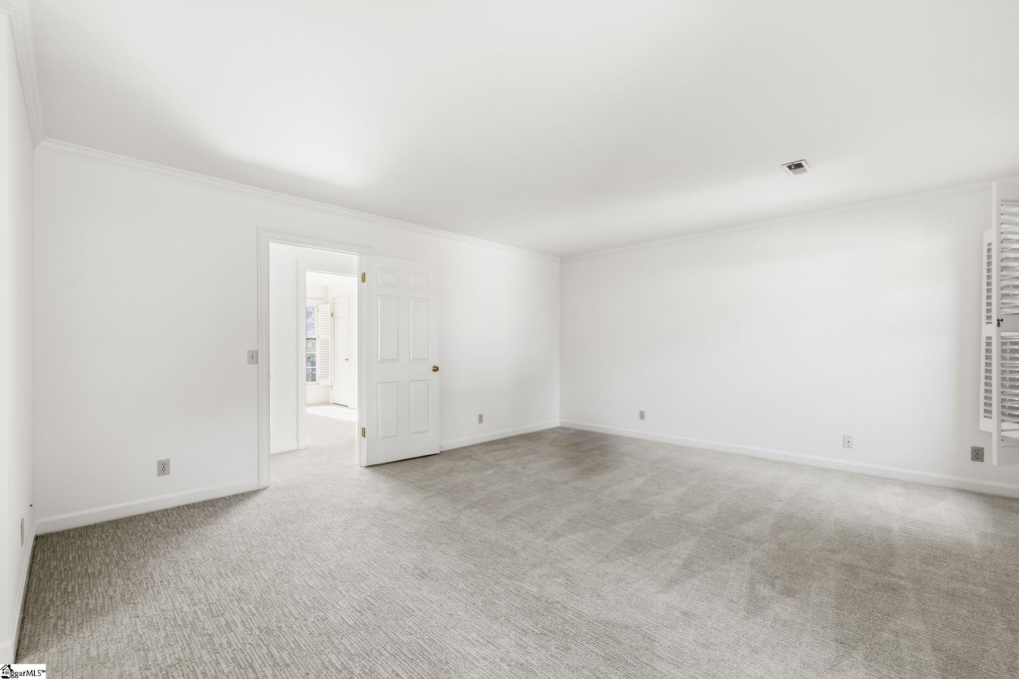 102 Kilkenney Court Property Photo 34