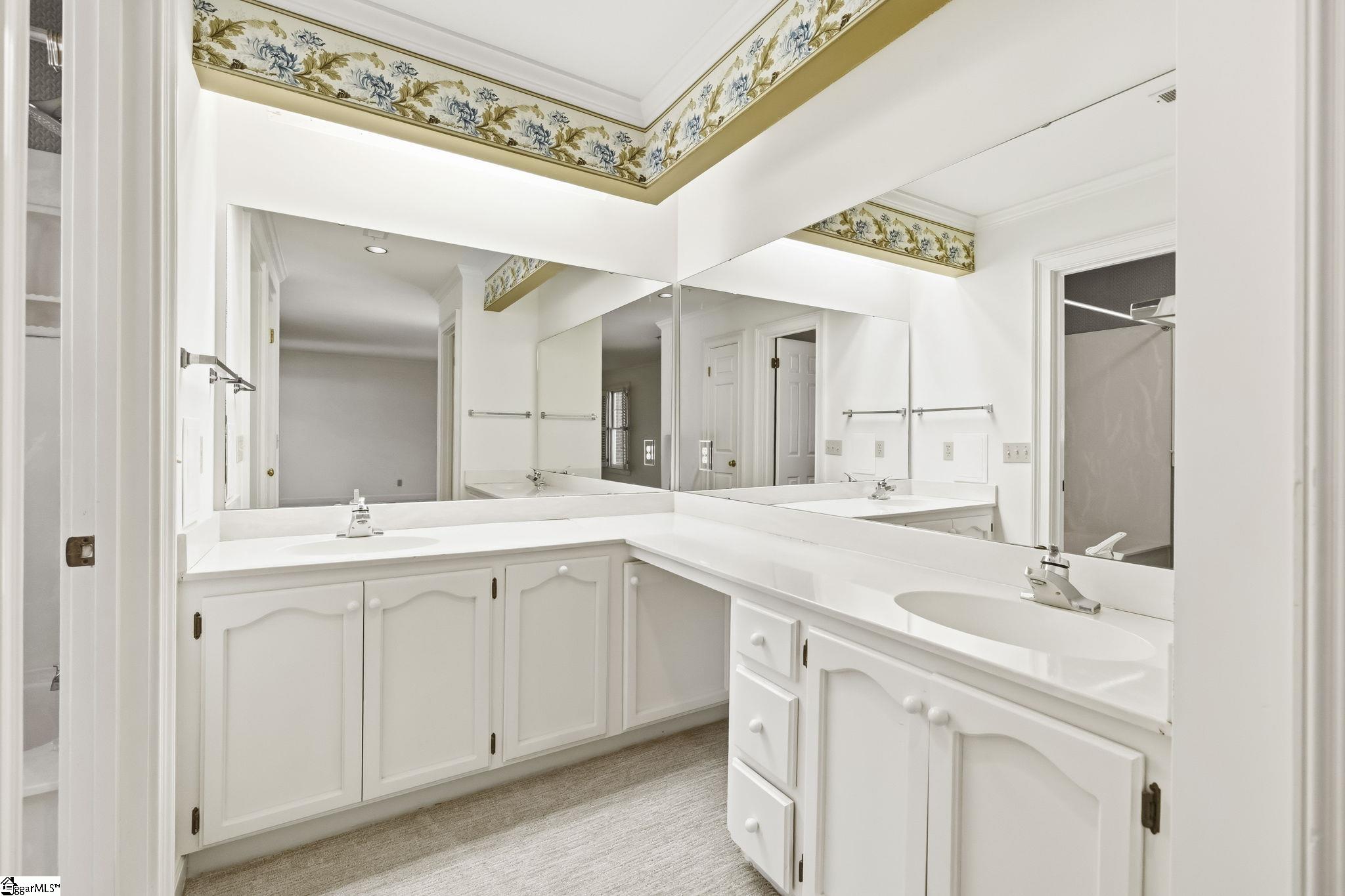 102 Kilkenney Court Property Photo 35