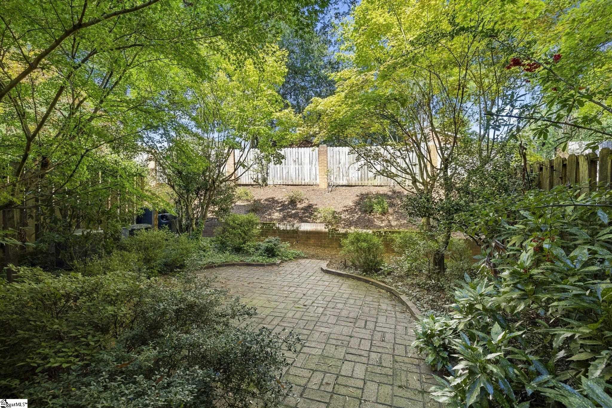 102 Kilkenney Court Property Photo 38