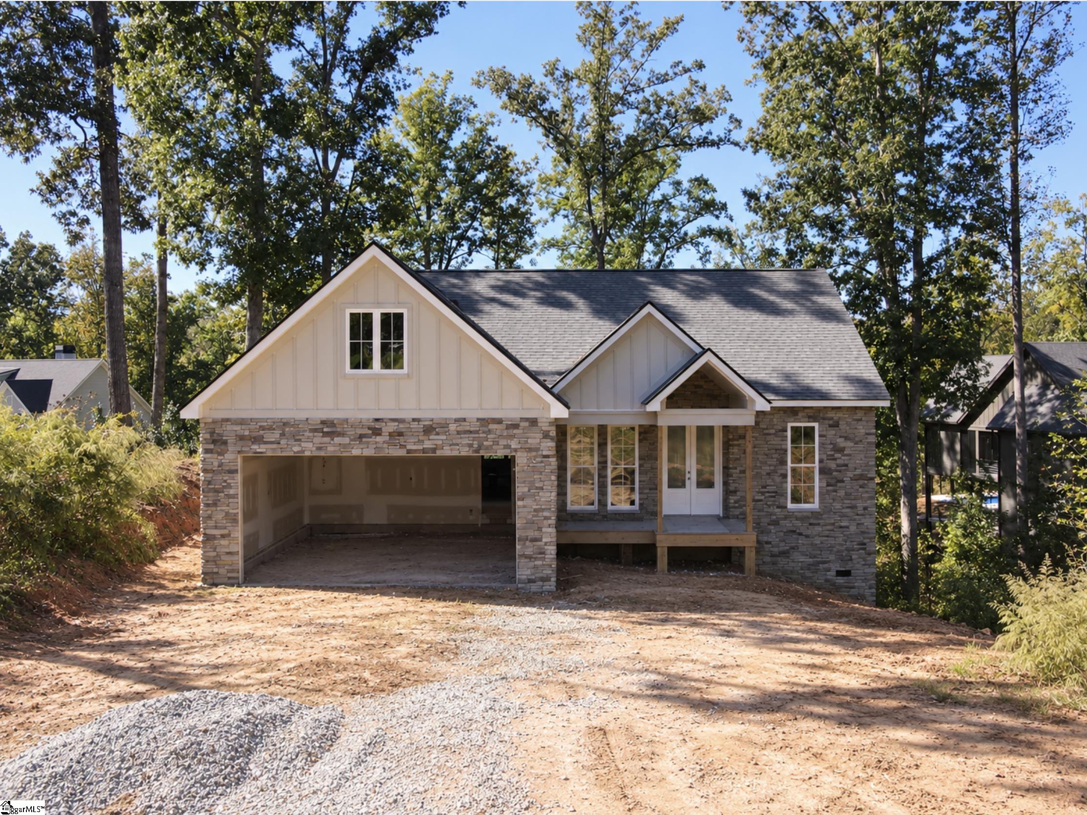 924 Falling Waters Lane Property Photo 2