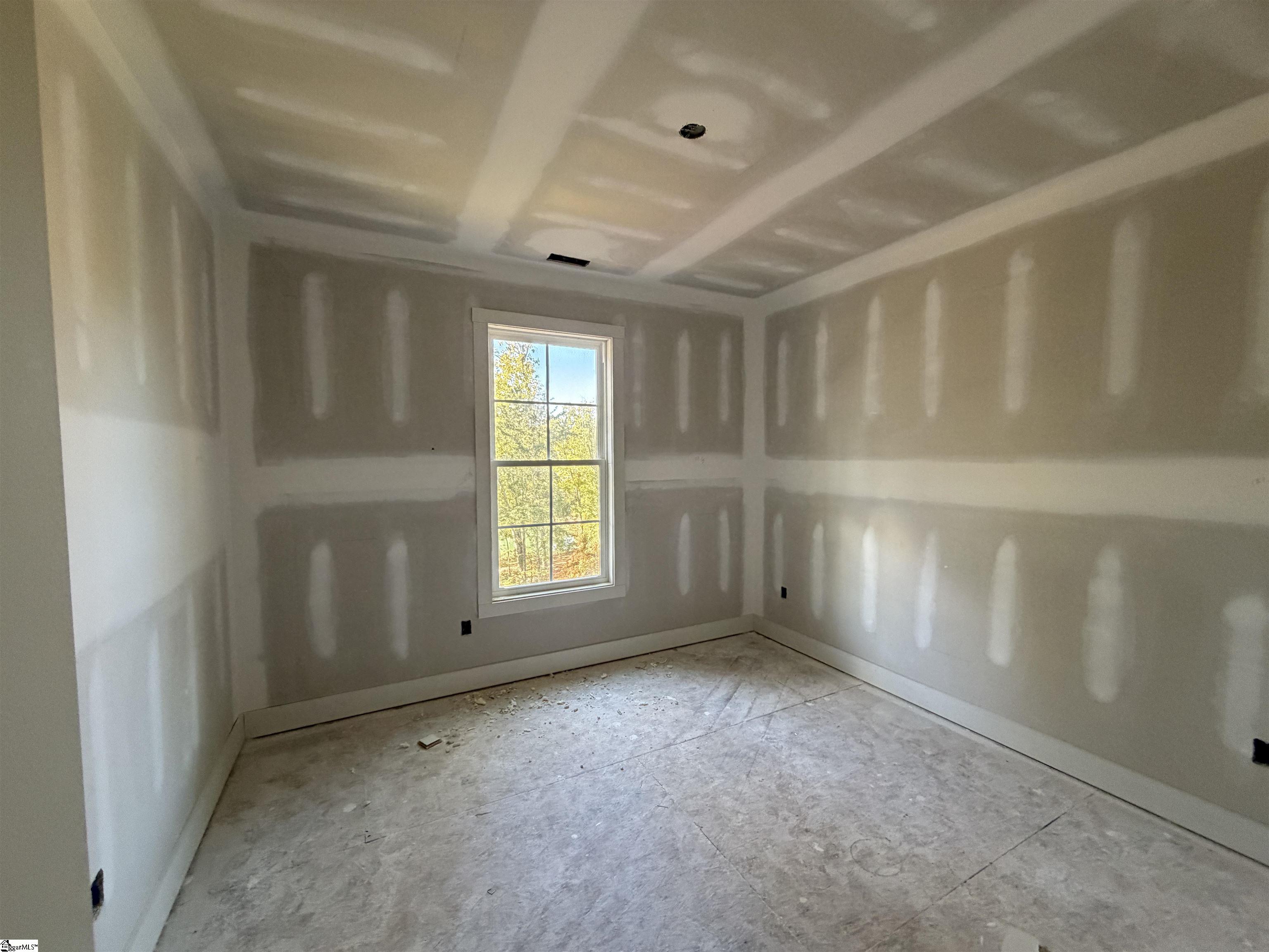 924 Falling Waters Lane Property Photo 7