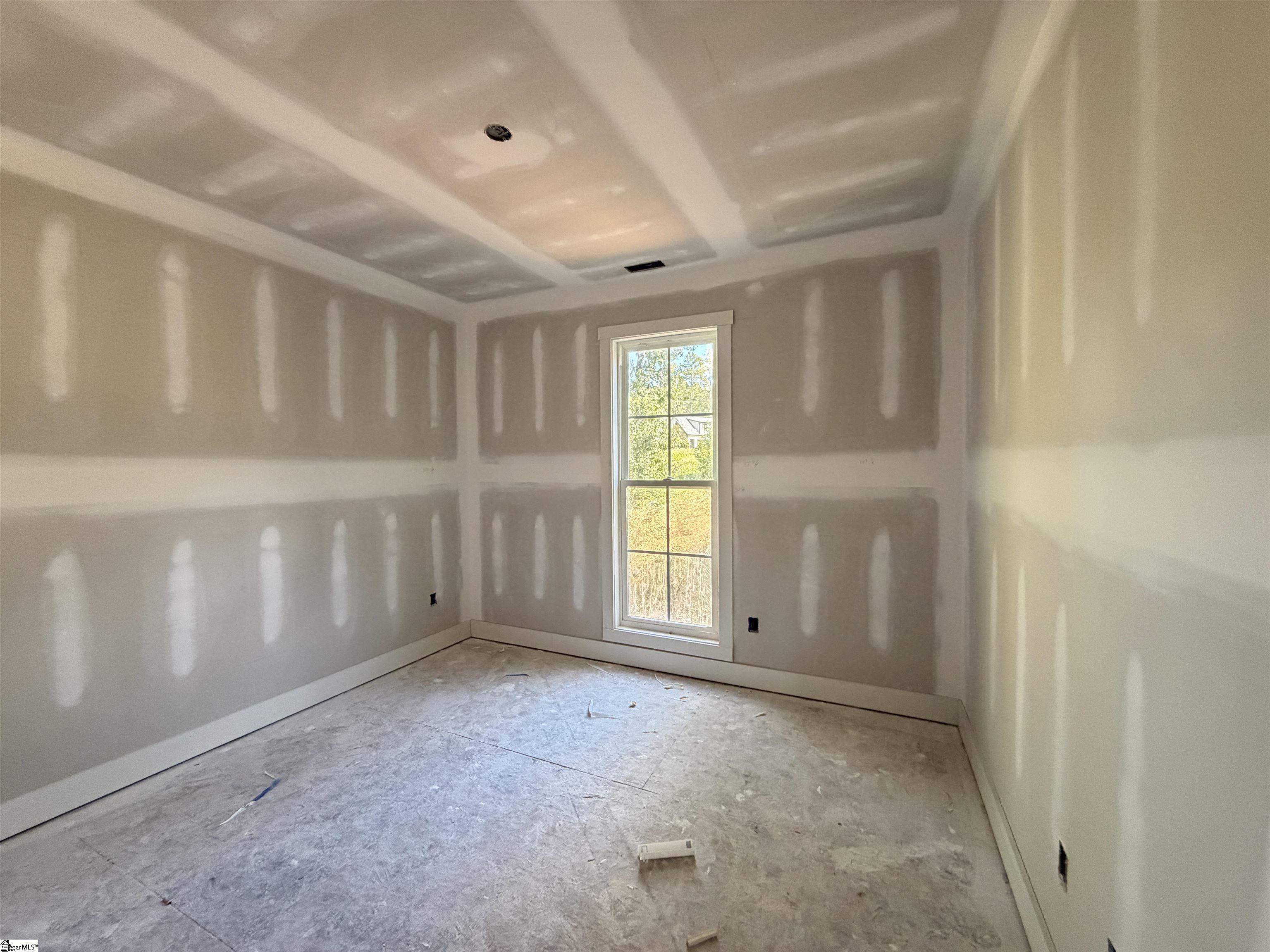 924 Falling Waters Lane Property Photo 8
