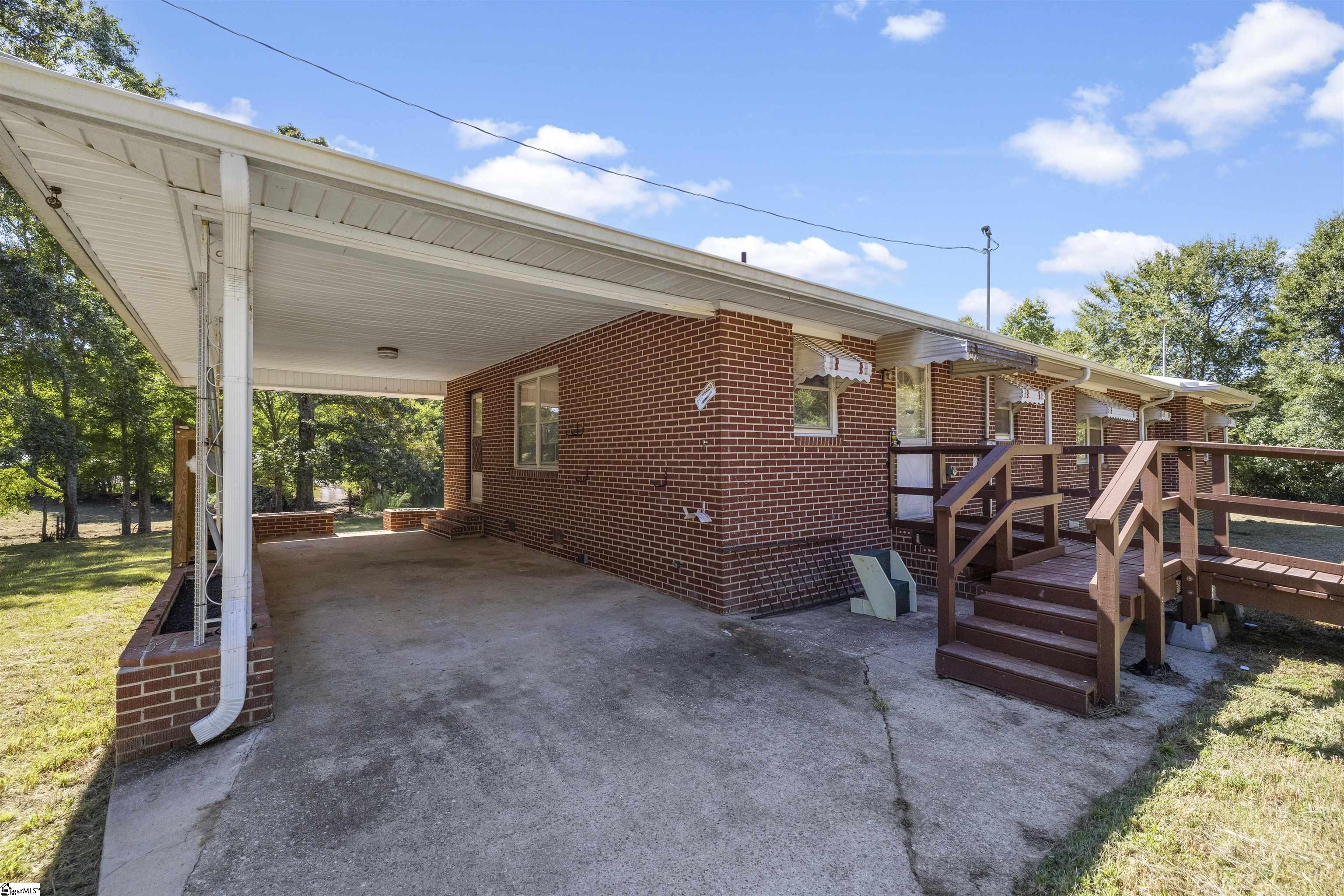 11647 Augusta Road Property Photo 7