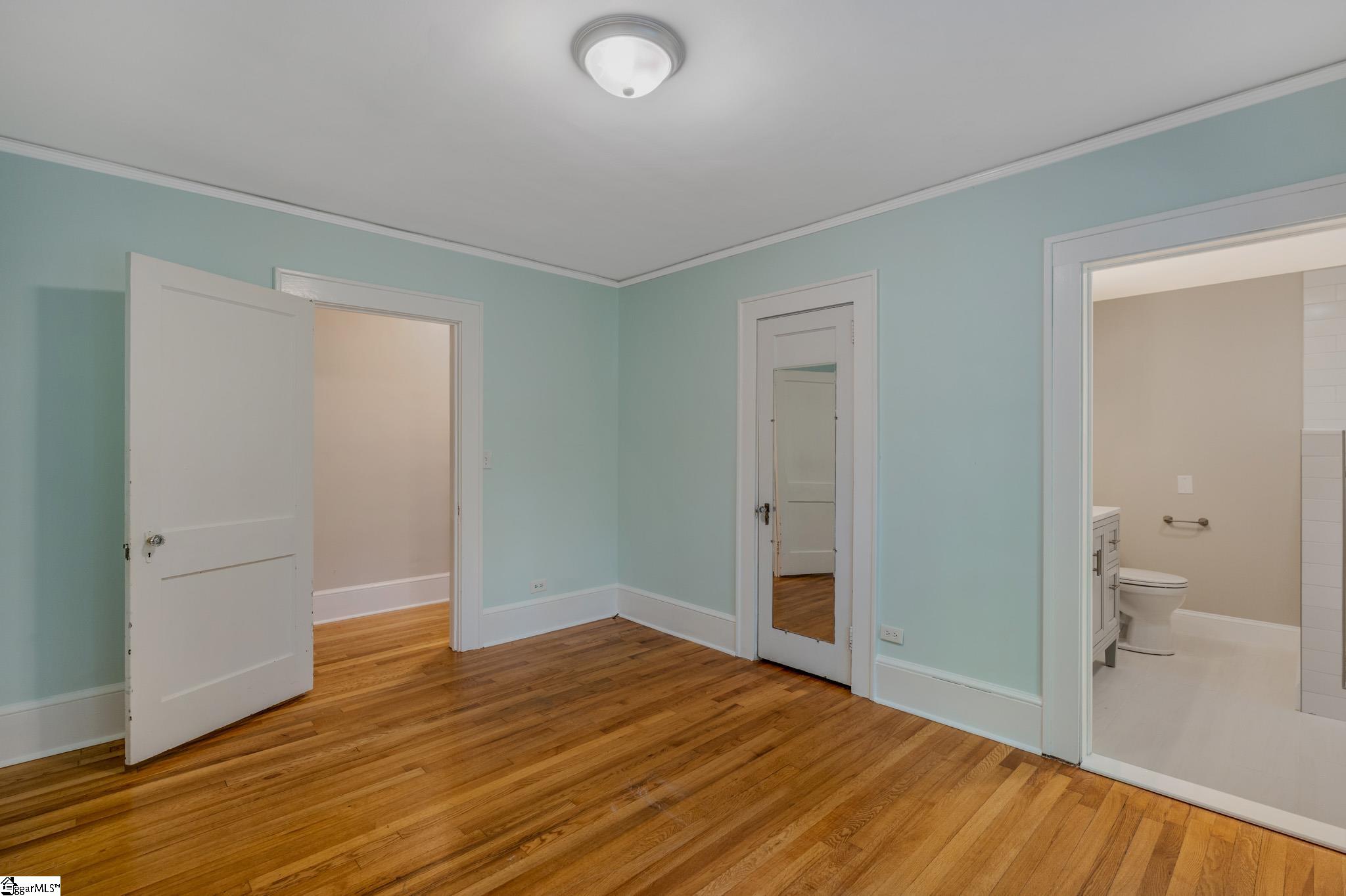 303 N Franklin Road Property Photo 26