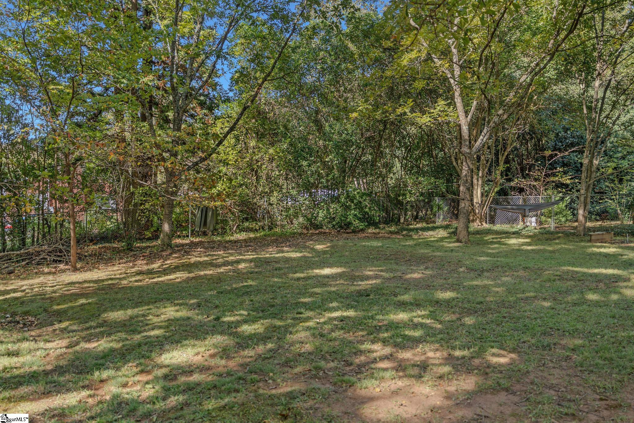 303 N Franklin Road Property Photo 36