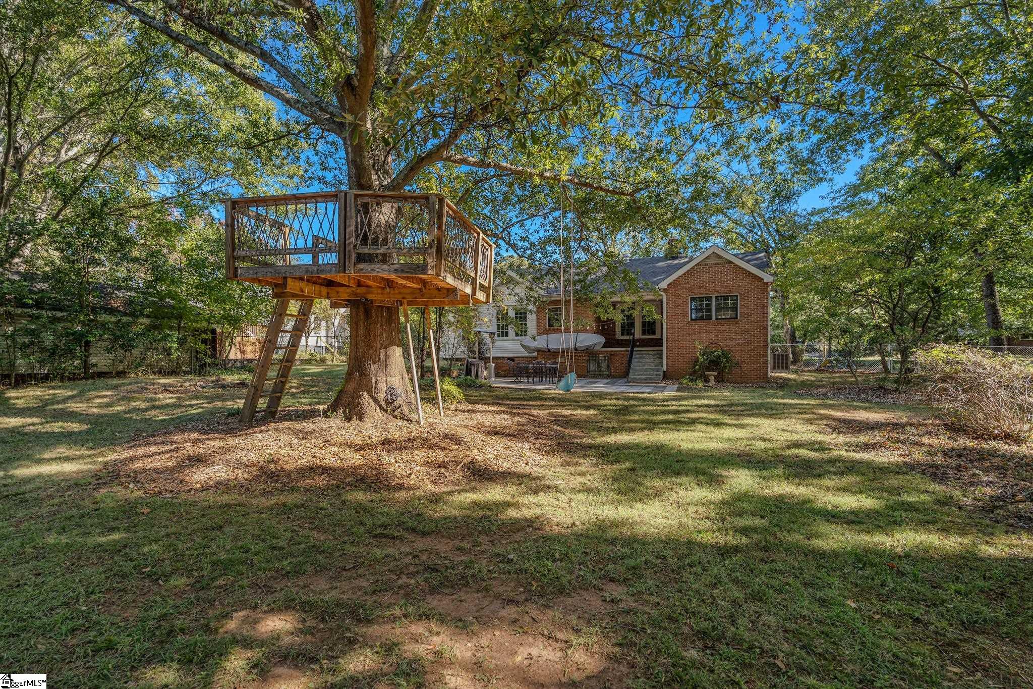 303 N Franklin Road Property Photo 37