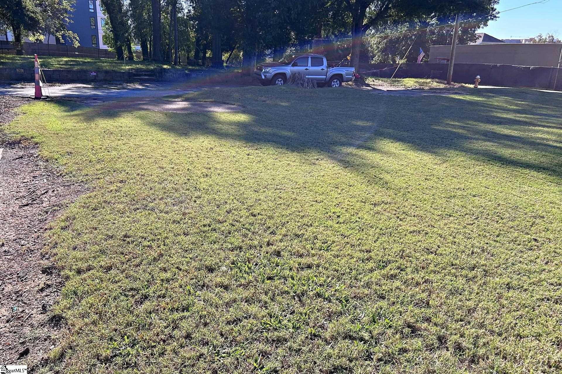 301 Oscar Street Property Photo 5