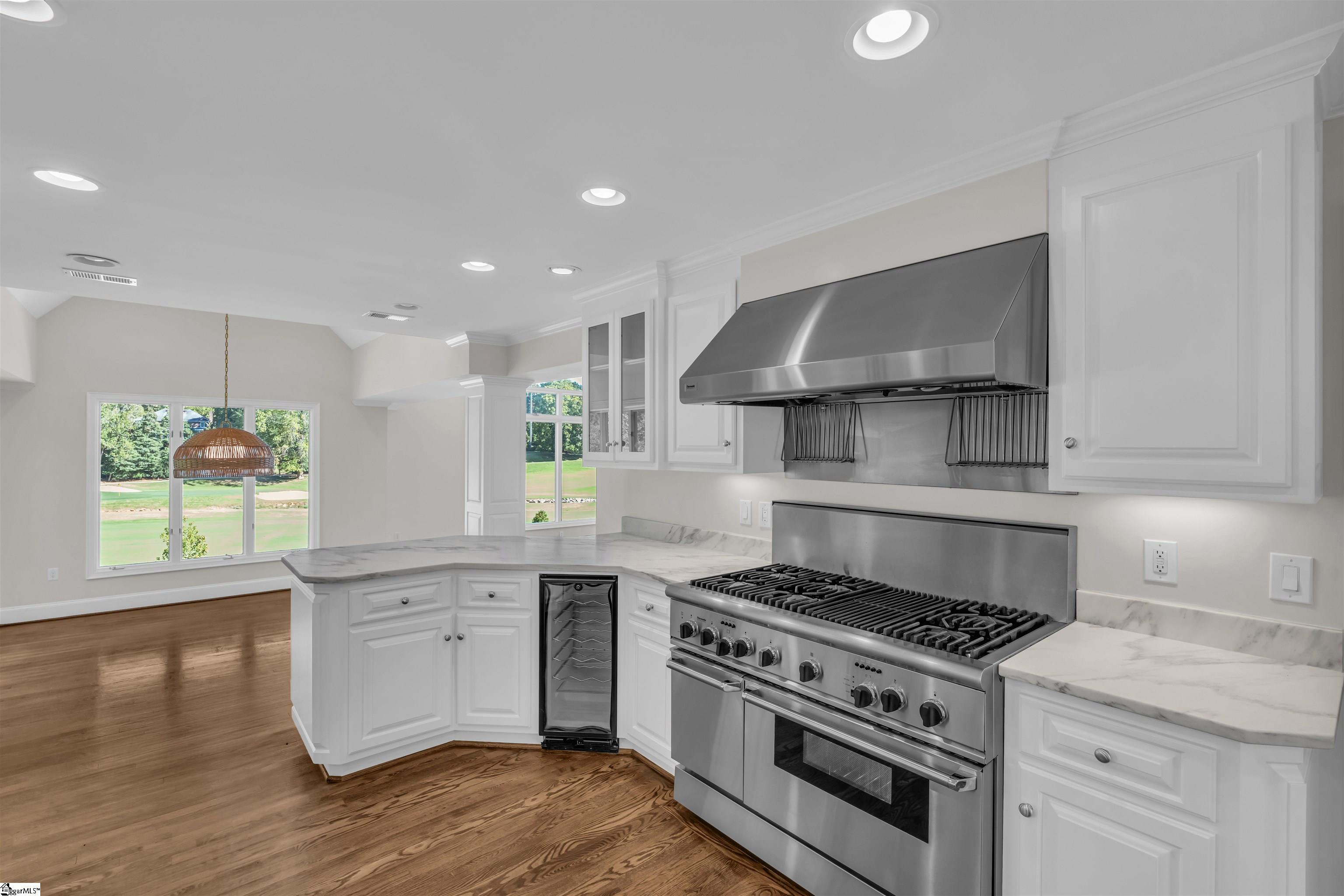 53 Club Forest Lane Property Photo 14