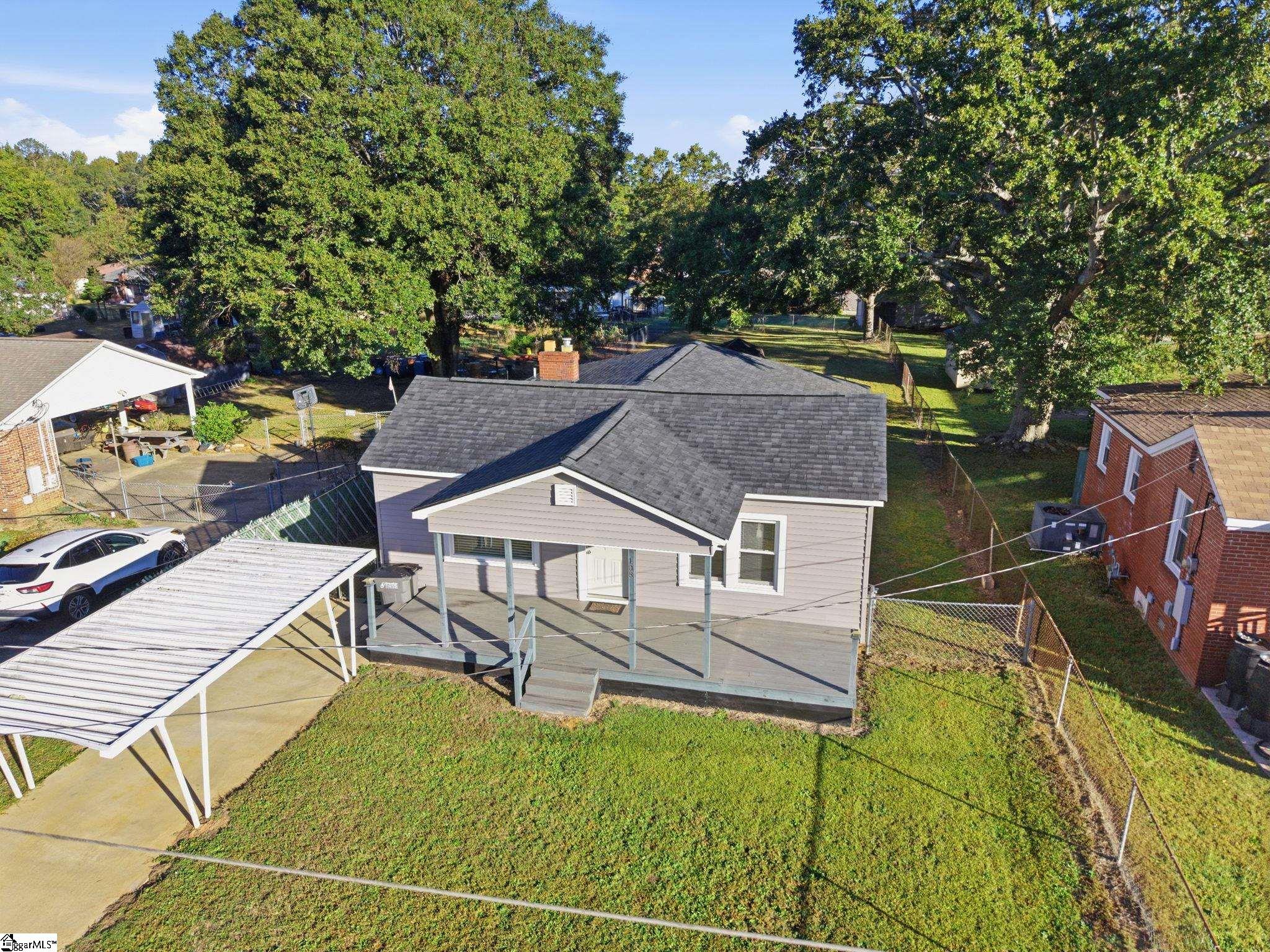 108 Childress Circle Property Photo 23