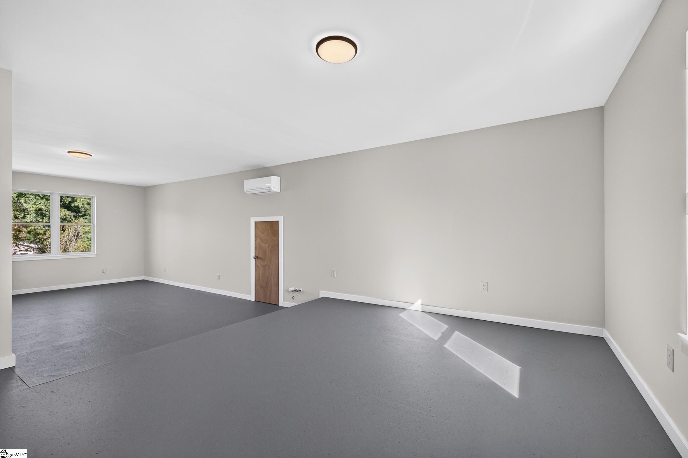 56 Montague Circle Property Photo 34