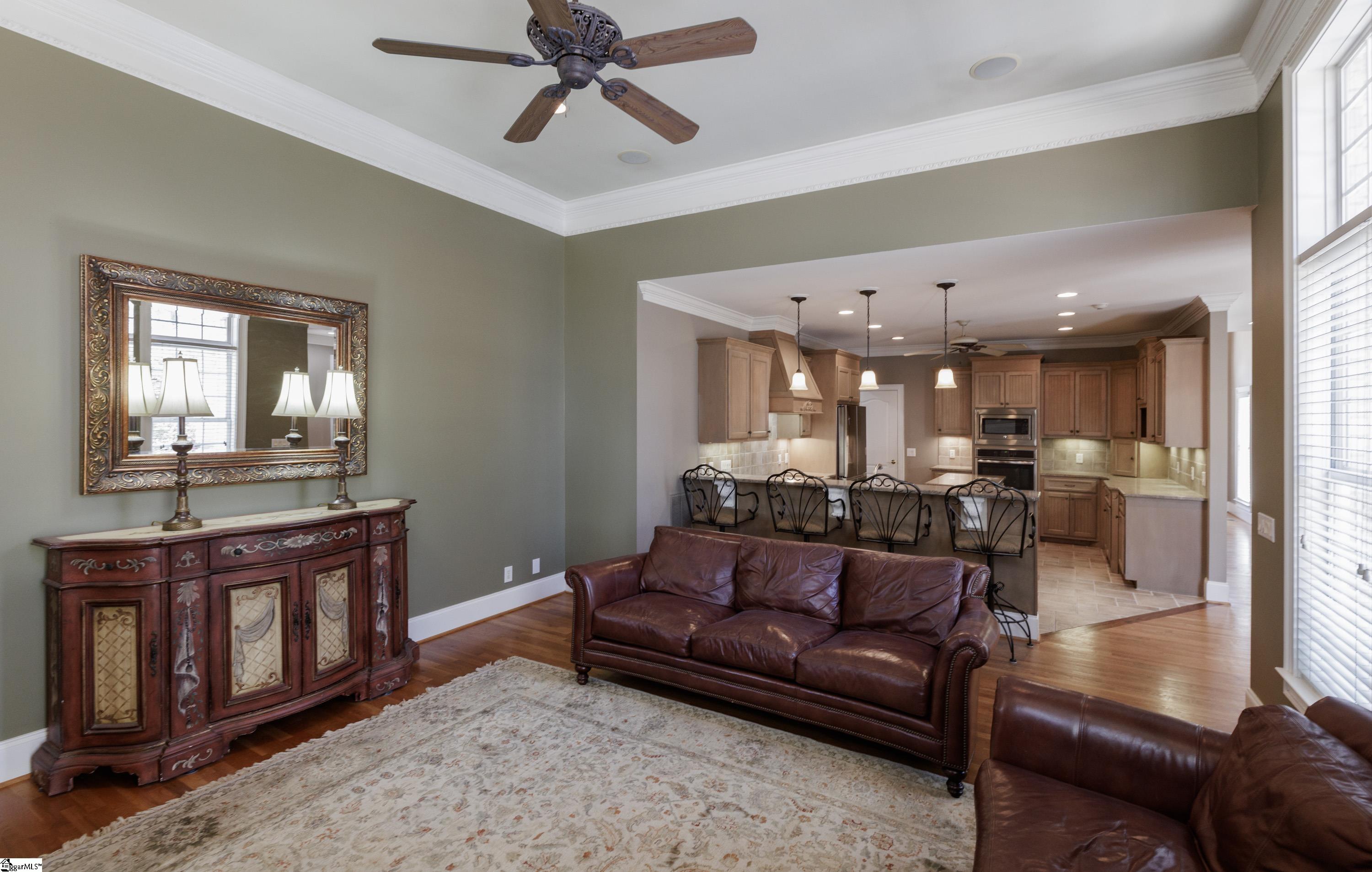 213 Siena Drive Property Photo 10