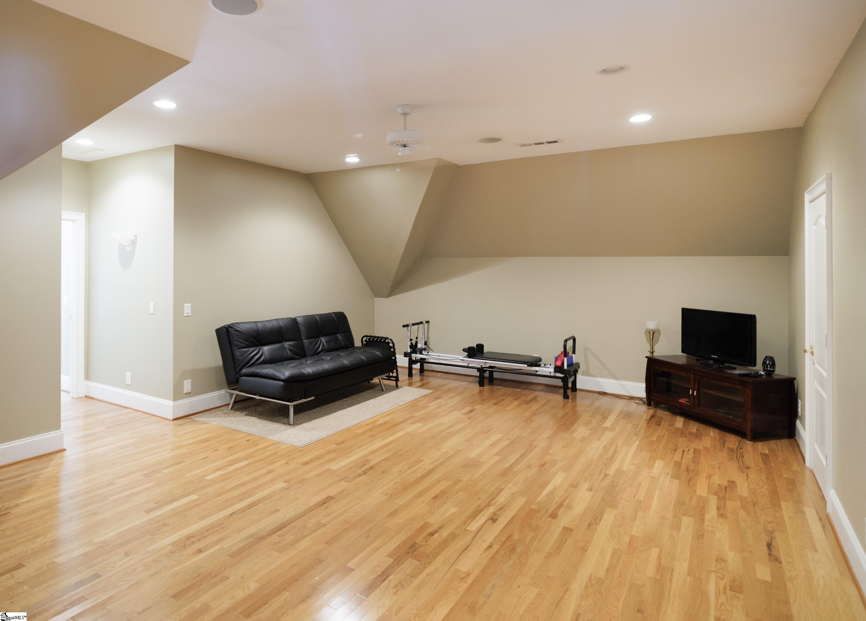 213 Siena Drive Property Photo 28
