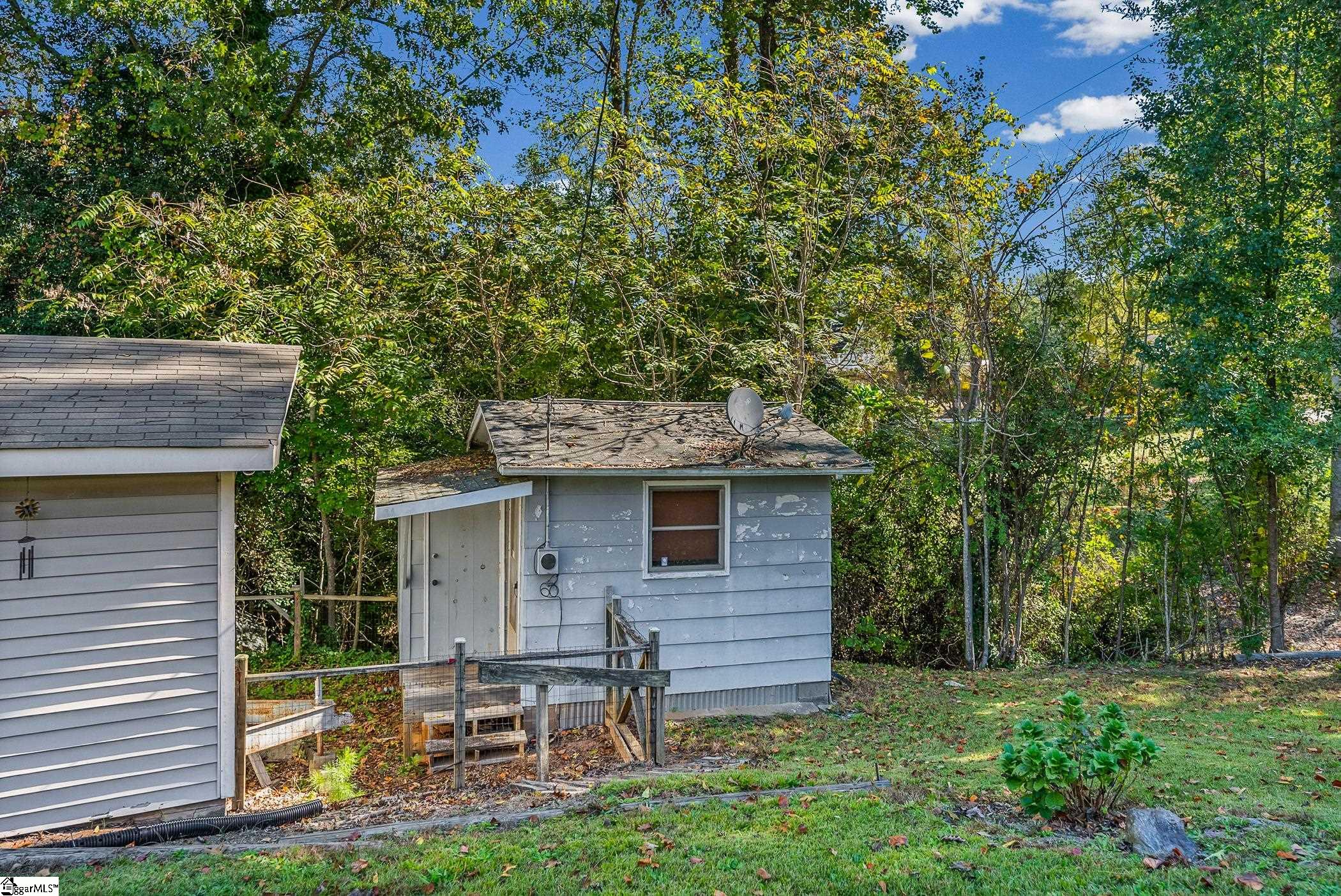 306 S Lakeview Drive Property Photo 4
