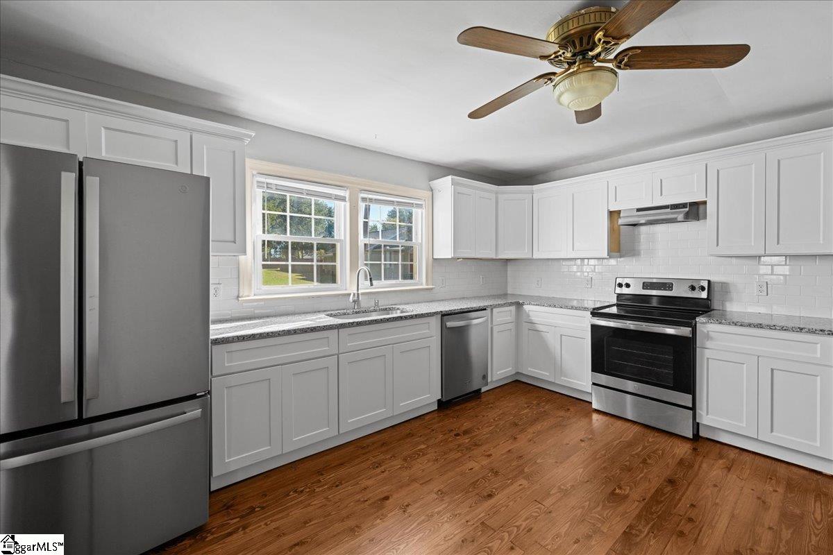 101 Bradley Street Property Photo 10
